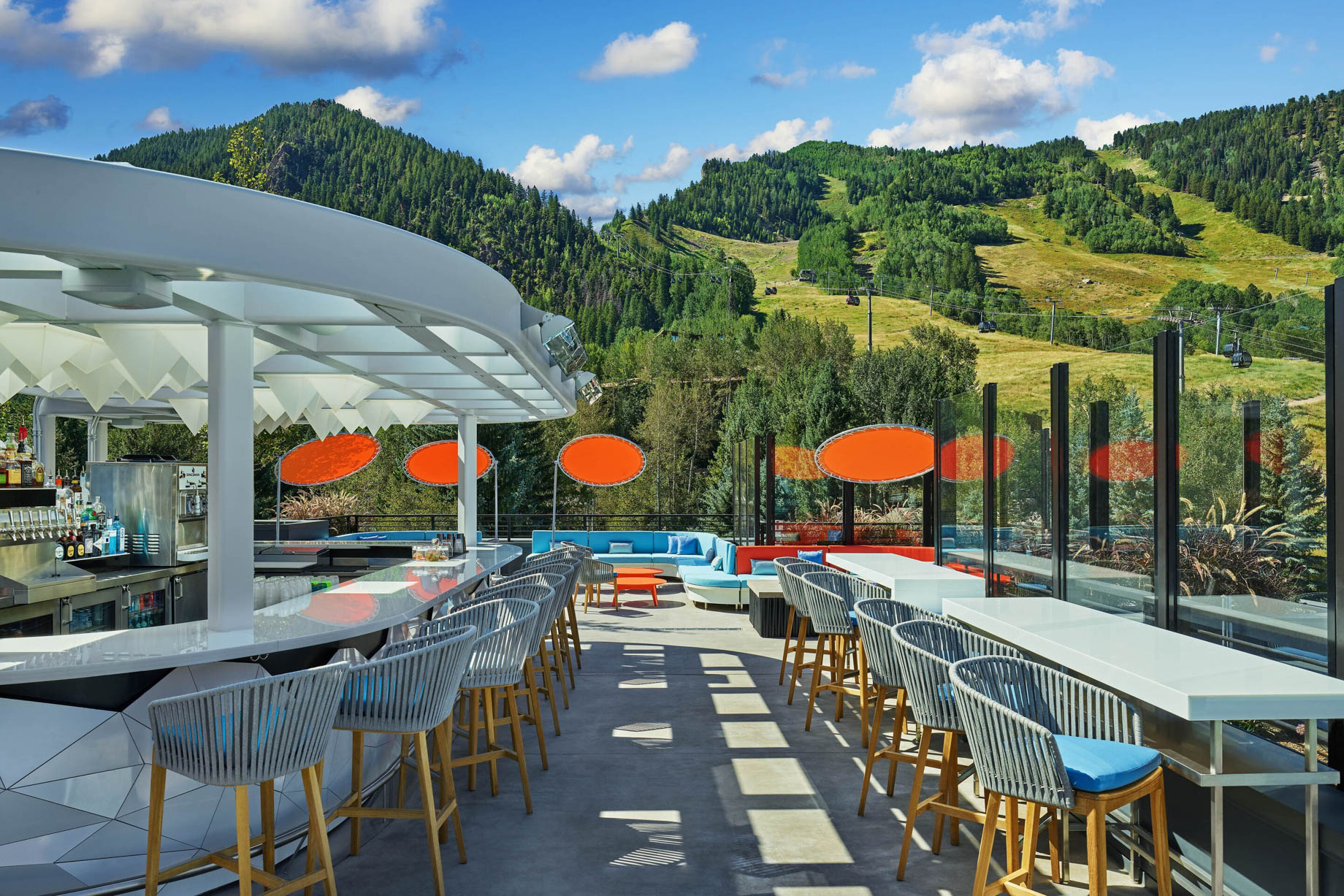 W Aspen Hotel – Aspen, CO, USA – WET Deck