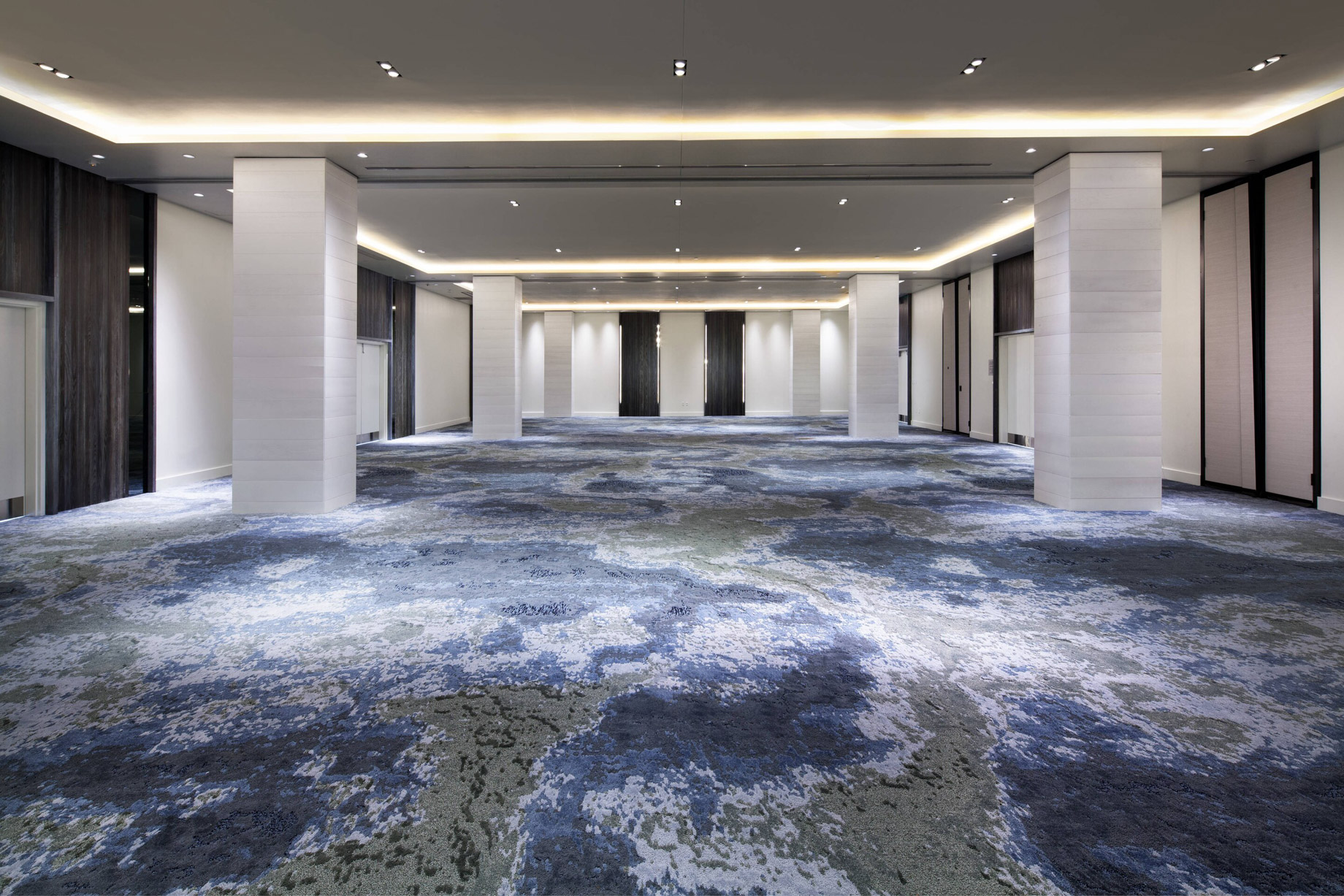 W Fort Lauderdale Hotel - Fort Lauderdale, FL, USA - Mingle Meeting Room