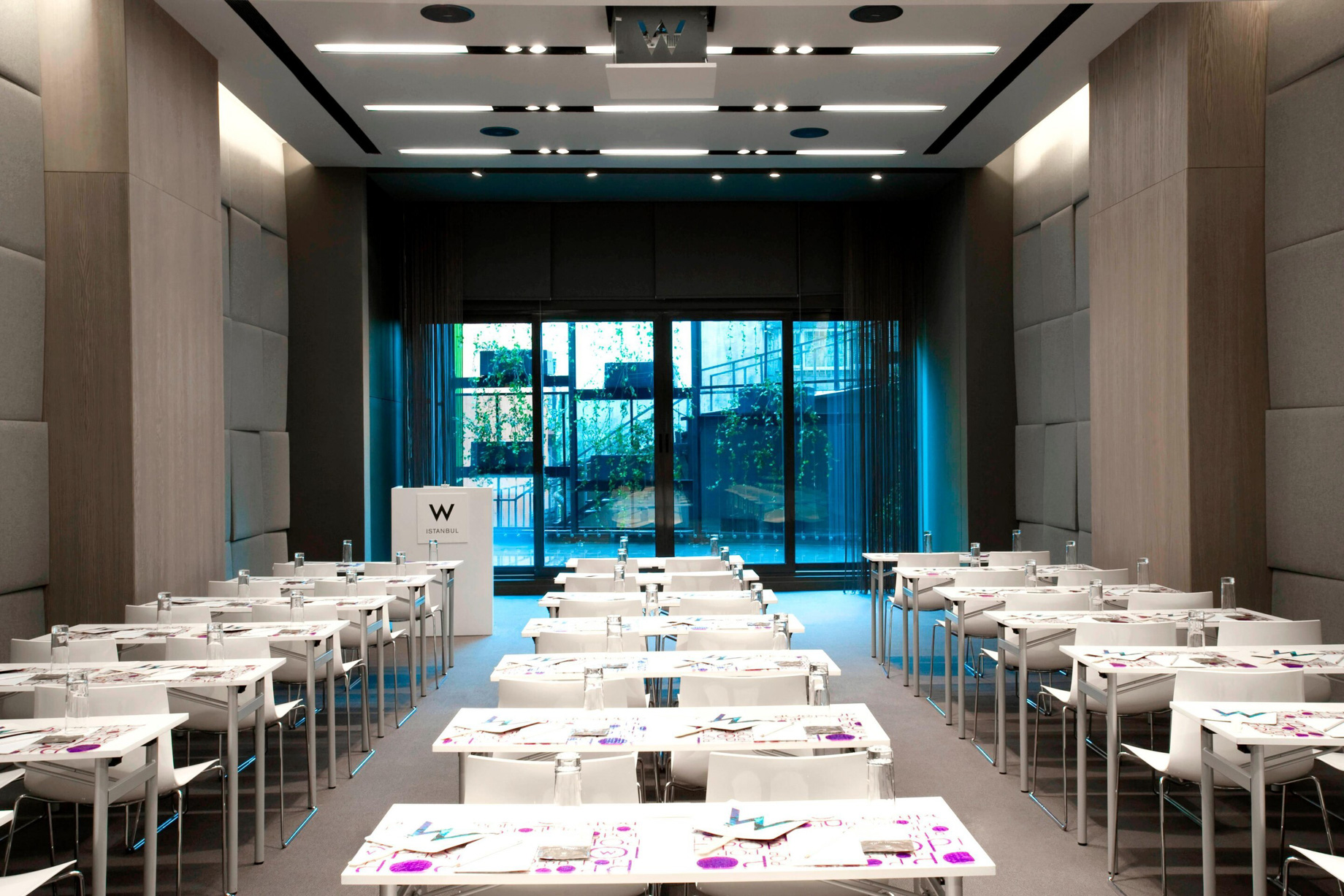 W Istanbul Hotel – Istanbul, Turkey – W Istanbul Studios Tables