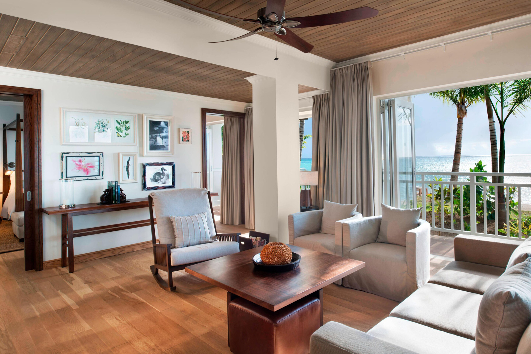 JW Marriott Mauritius Resort - Mauritius - Beachfront Access Suite Living Room