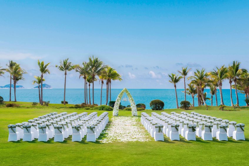 The St. Regis Sanya Yalong Bay Resort - Hainan, China - Wedding at Beach Lawn