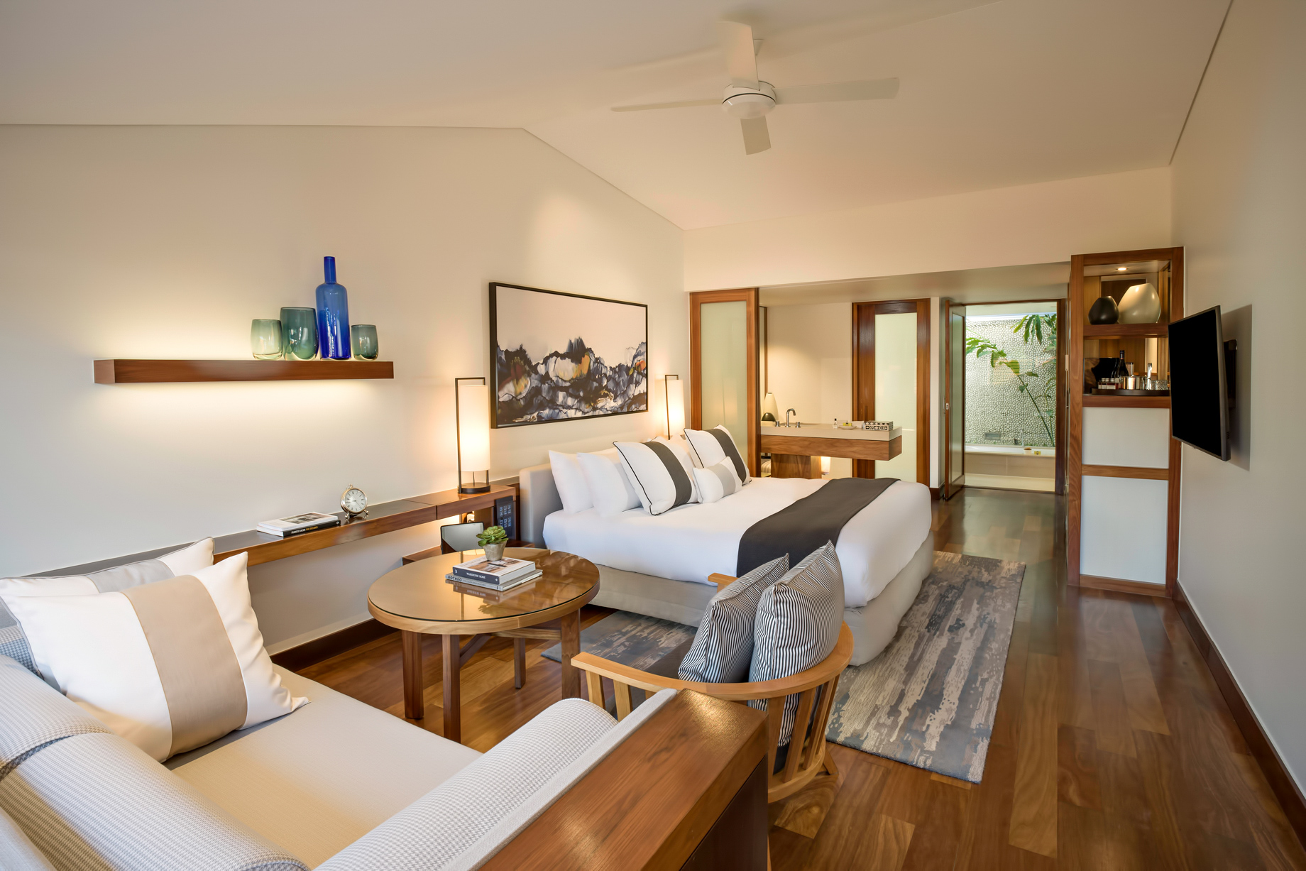 InterContinental Hayman Island Resort – Whitsunday Islands, Australia – Retreat Room Bedroom