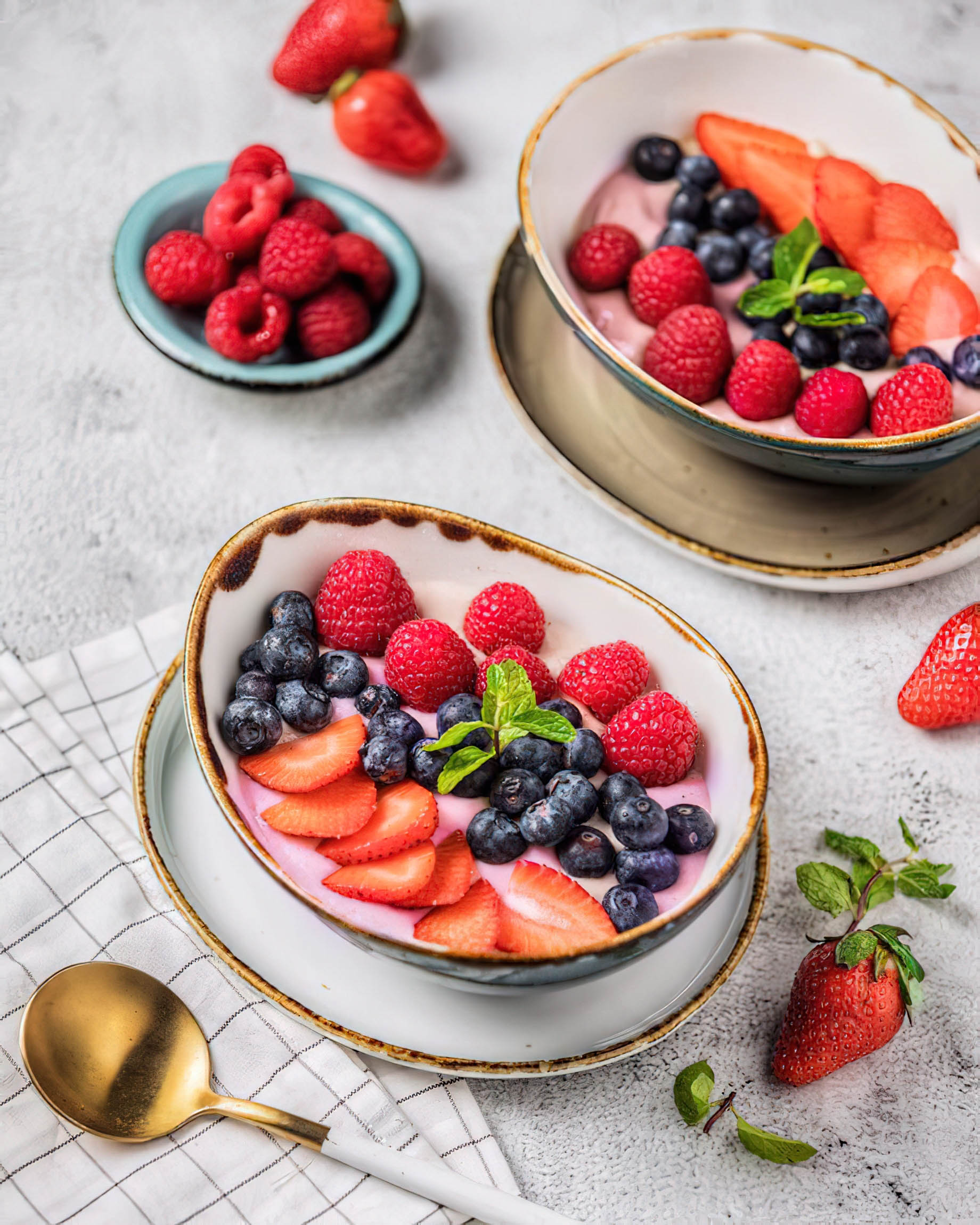 The St. Regis Mumbai Hotel – Mumbai, India – Refreshing Smoothie Bowl