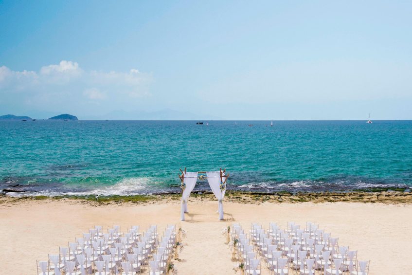 The St. Regis Sanya Yalong Bay Resort - Hainan, China - Wedding at the Beach