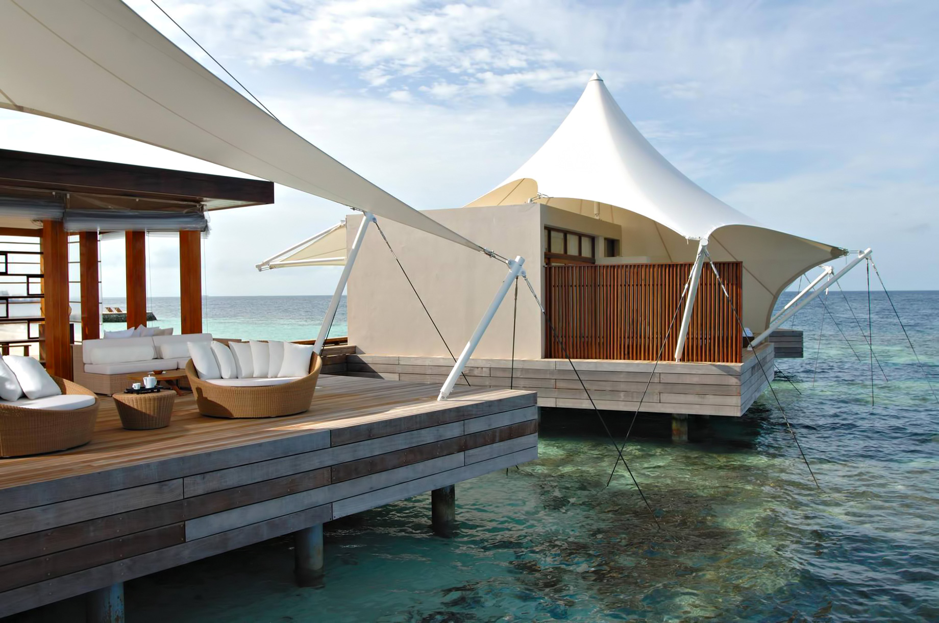 083 – W Maldives Resort – Fesdu Island, Maldives – AWAY Spa Overwater Treatment Rooms