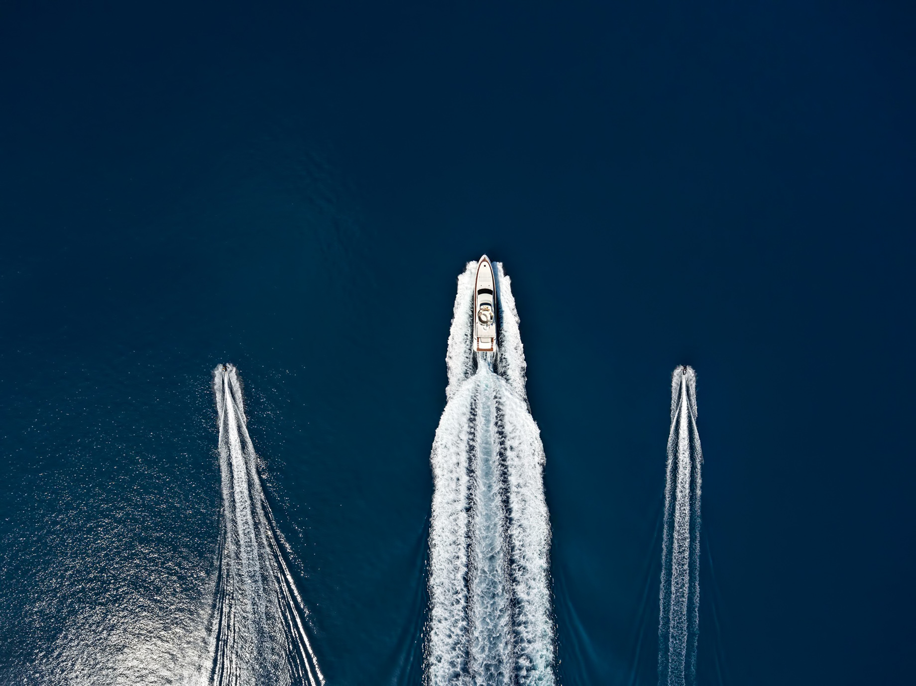 Cheval Blanc Randheli Resort – Noonu Atoll, Maldives – Azimut Yacht and Jet Ski Aerial