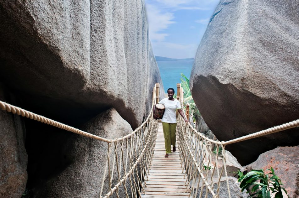 Six Senses Zil Pasyon Resort - Felicite Island, Seychelles - Spa Rope Bridge
