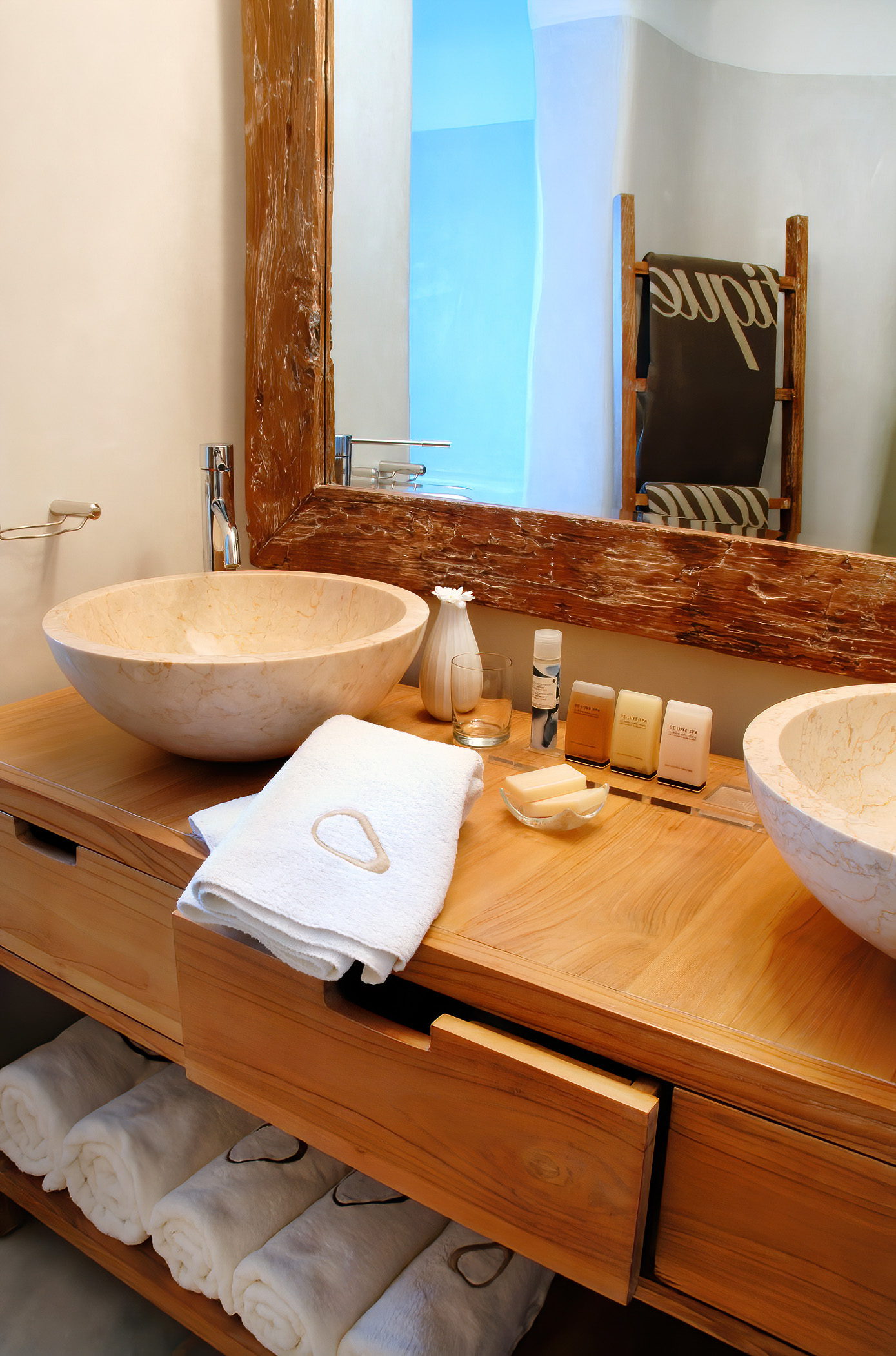 Mystique Hotel Santorini – Oia, Santorini Island, Greece – Bathroom Decor