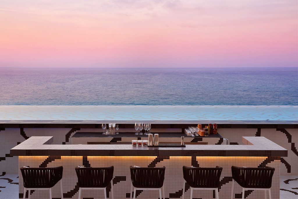 W Muscat Resort - Muscat, Oman - Siddharta Lounge by Buddha Bar Ocean View Sunset