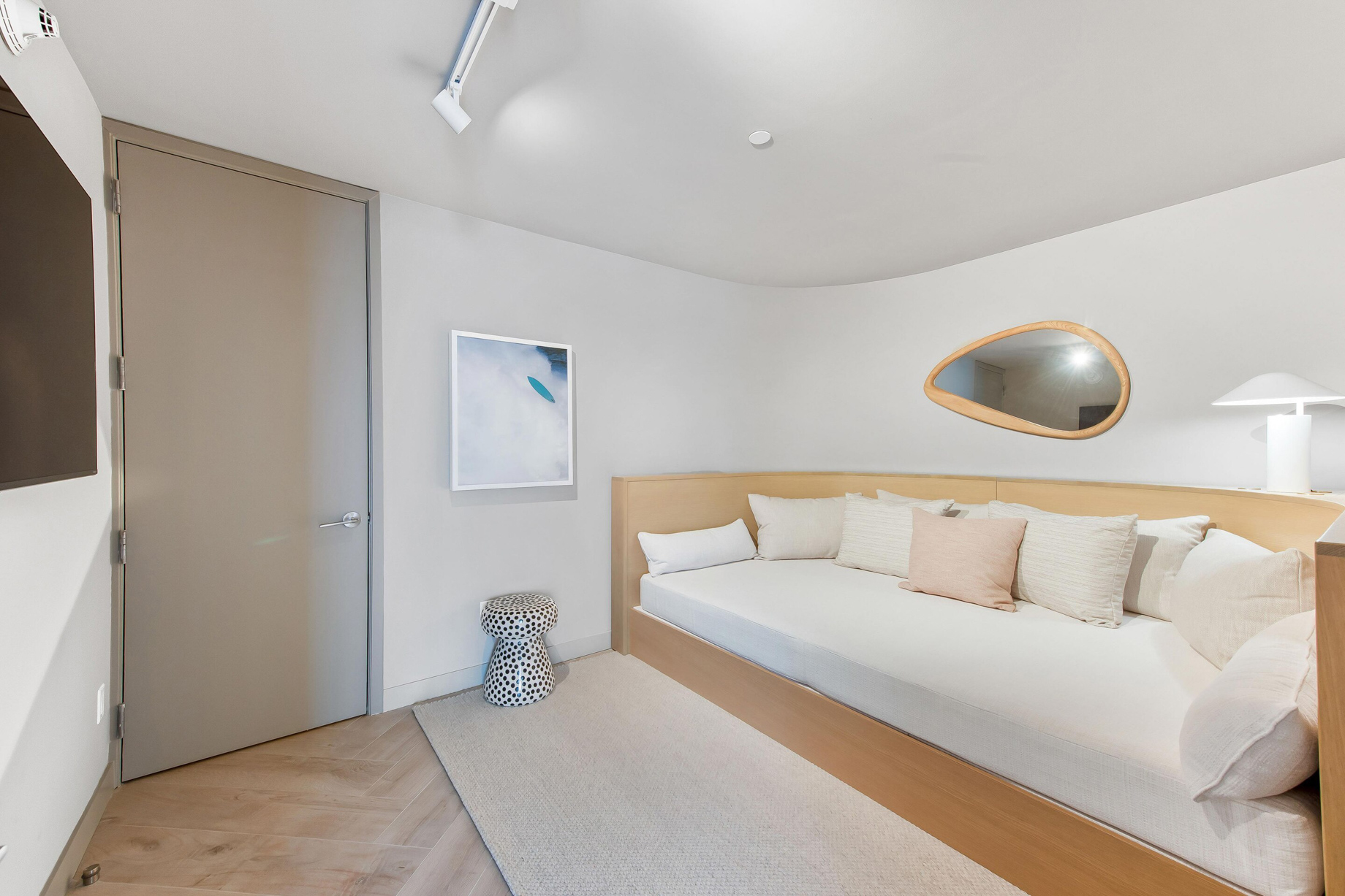 W South Beach Hotel – Miami Beach, FL, USA – Oasis and Sensational Suite Movie Room