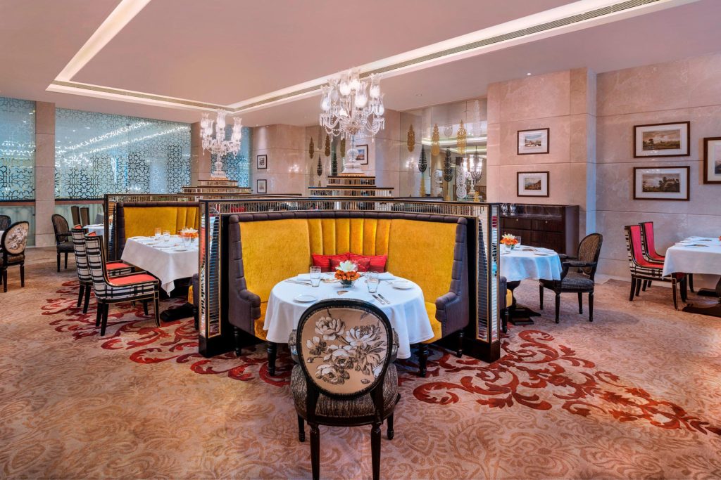The St. Regis Mumbai Hotel - Mumbai, India - The Sahib Room Kipling Bar