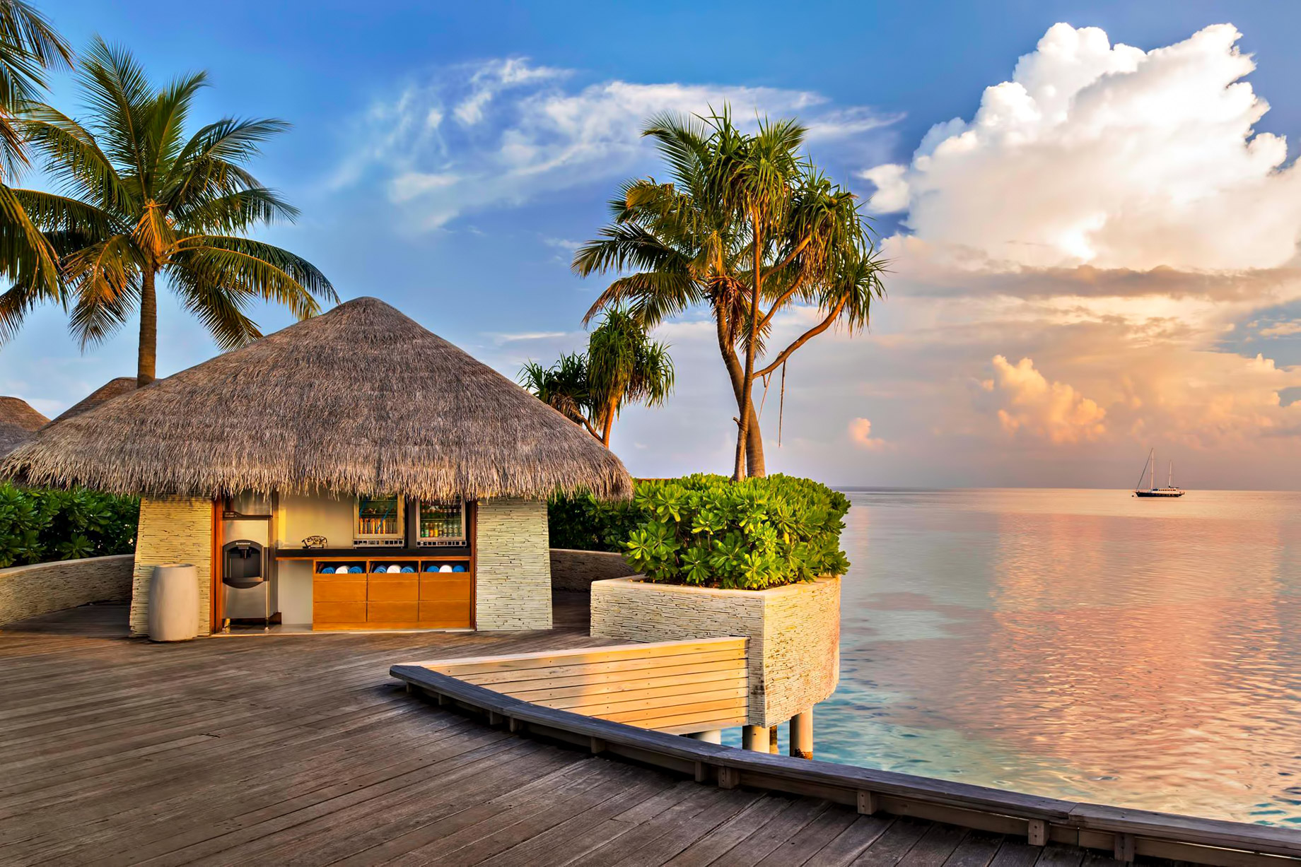 087 – W Maldives Resort – Fesdu Island, Maldives – Cabana Ocean View