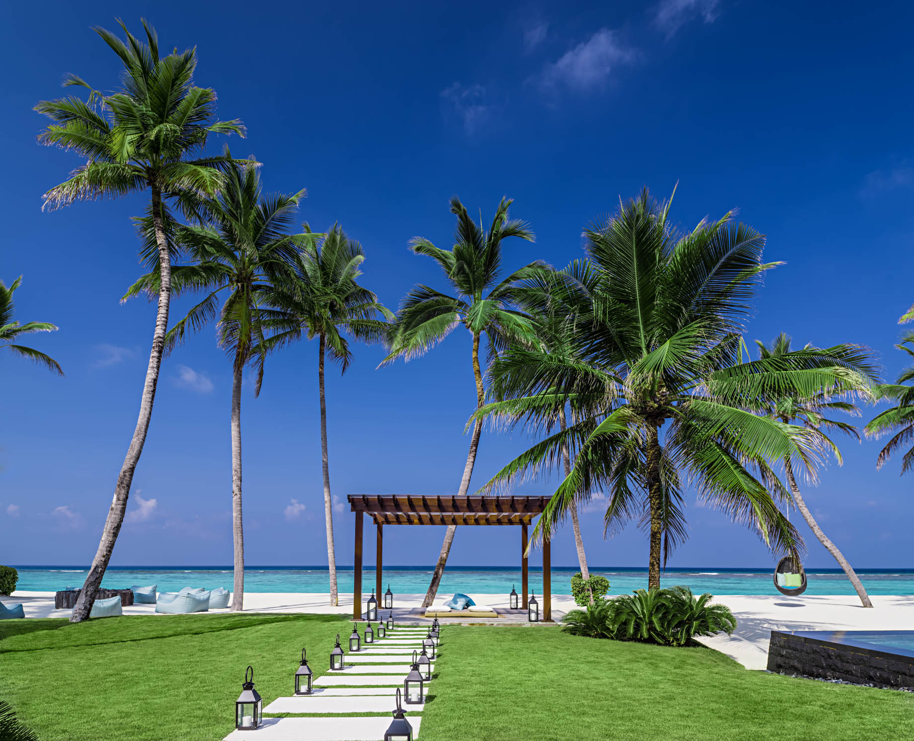 One&Only Reethi Rah Resort - North Male Atoll, Maldives - Grand Beach Villa Beachfront View