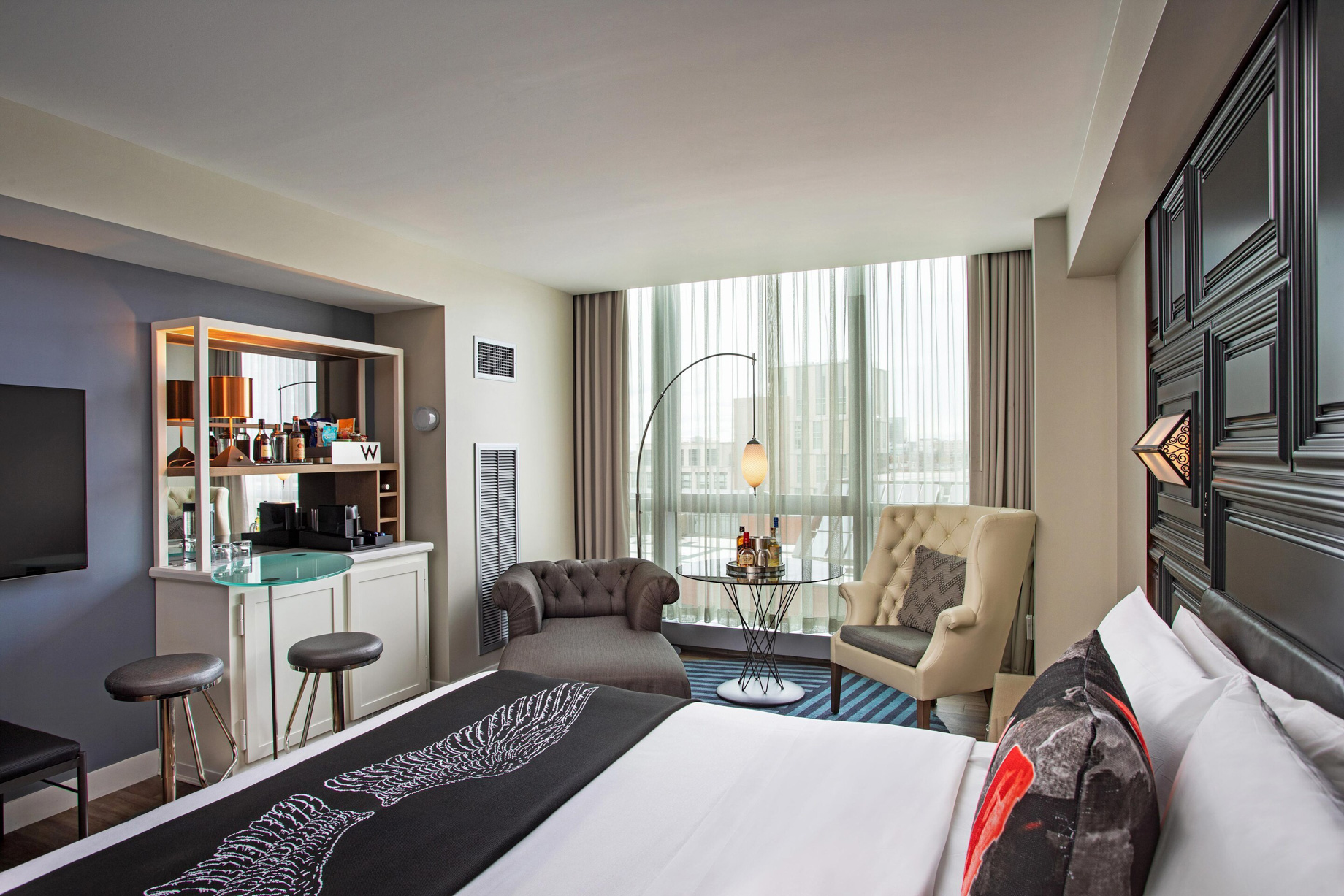W Boston Hotel – Boston, MA, USA – Spectacular Guest Room