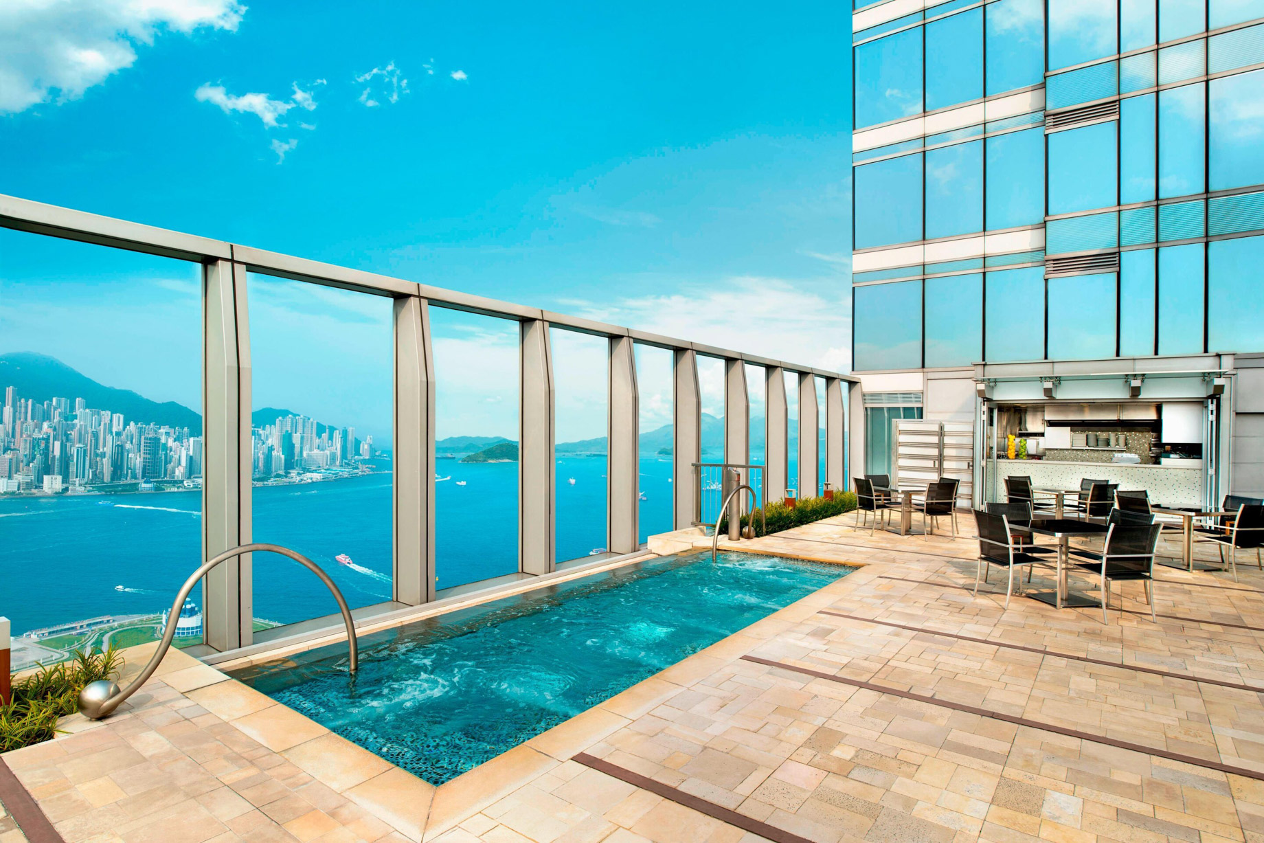 W Hong Kong Hotel – Hong Kong – WET Pool Deck