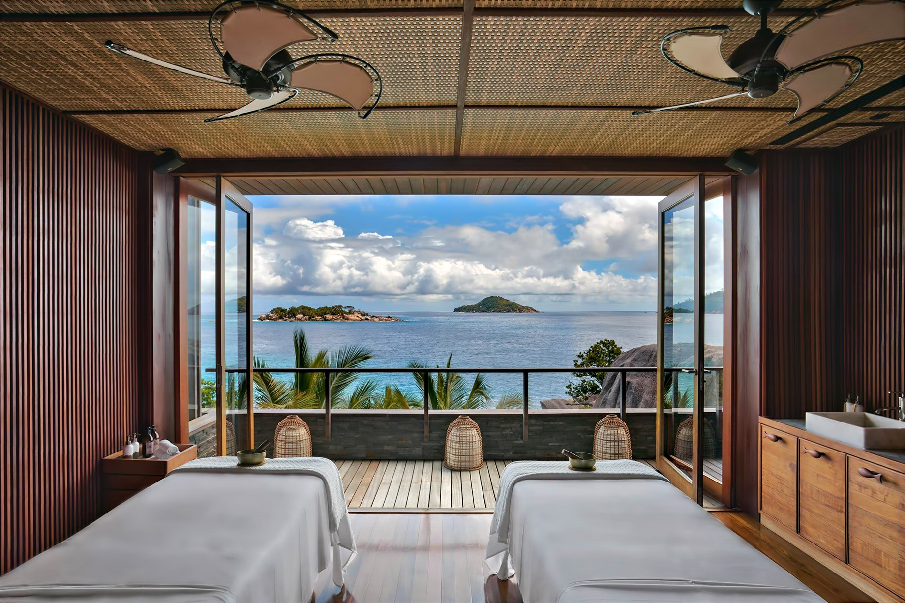 Six Senses Zil Pasyon Resort - Felicite Island, Seychelles - Spa Treatment Room