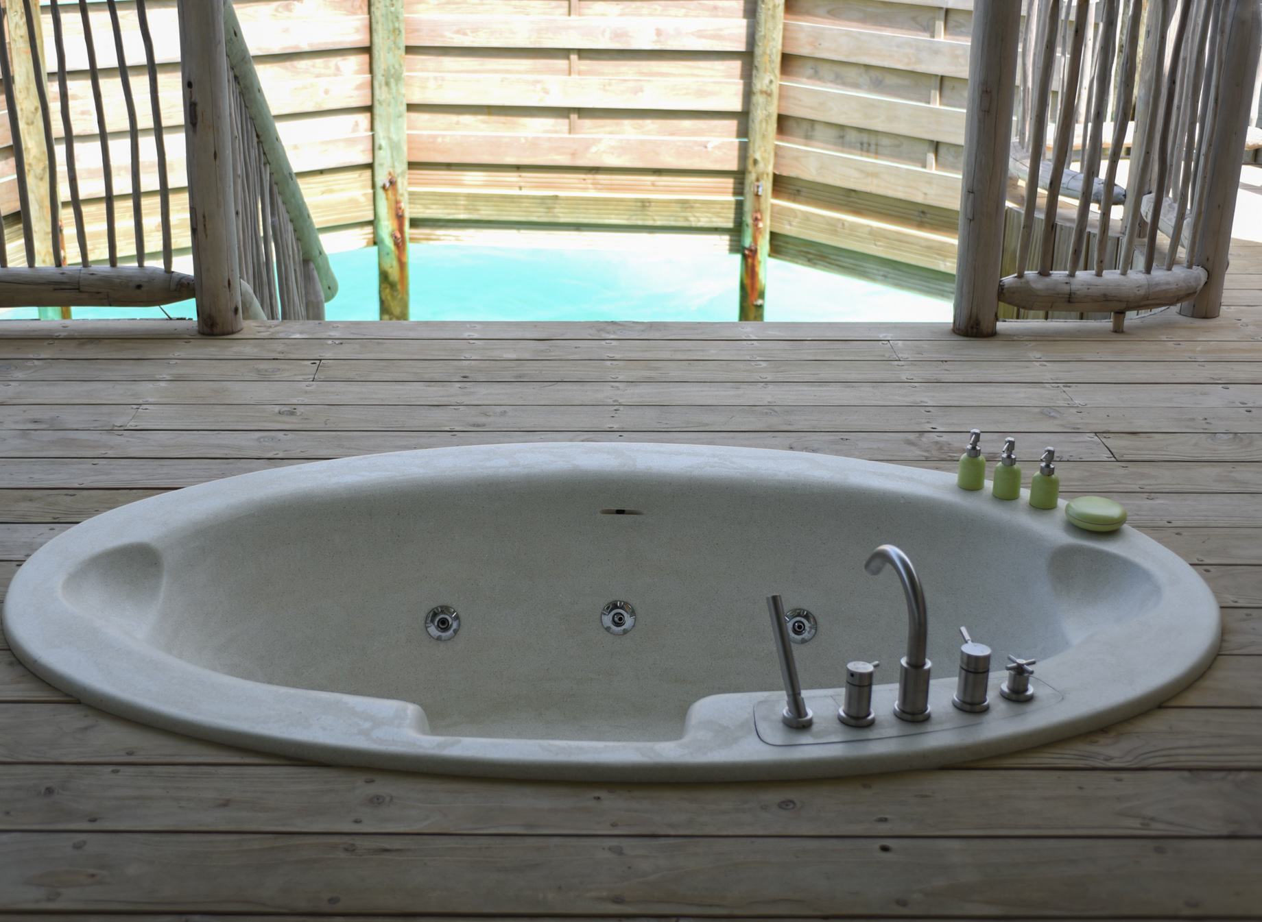 Soneva Jani Resort - Noonu Atoll, Medhufaru, Maldives - 1 Bedroom Water Retreat Villa Outdoor Soaker Tub