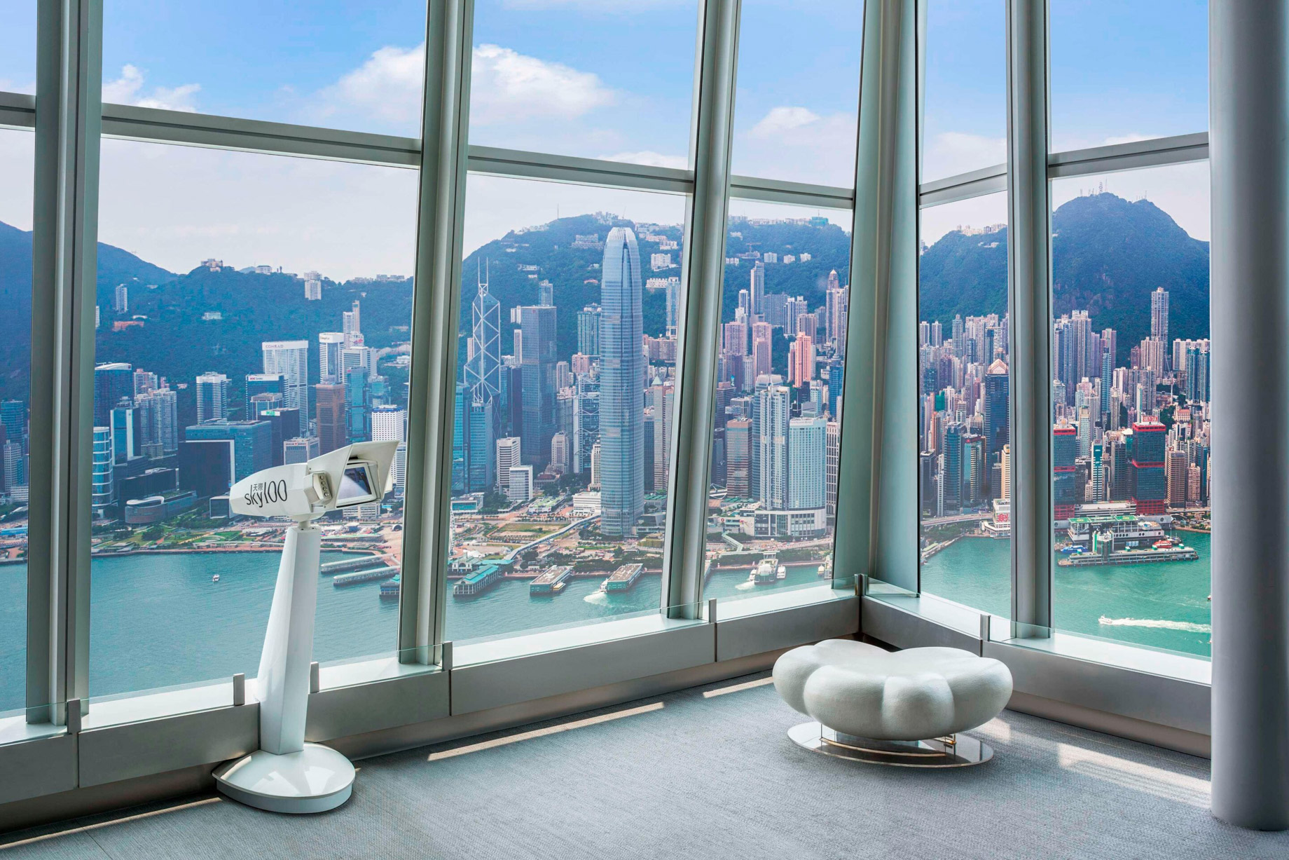 W Hong Kong Hotel – Hong Kong – Sky100 Observation Deck