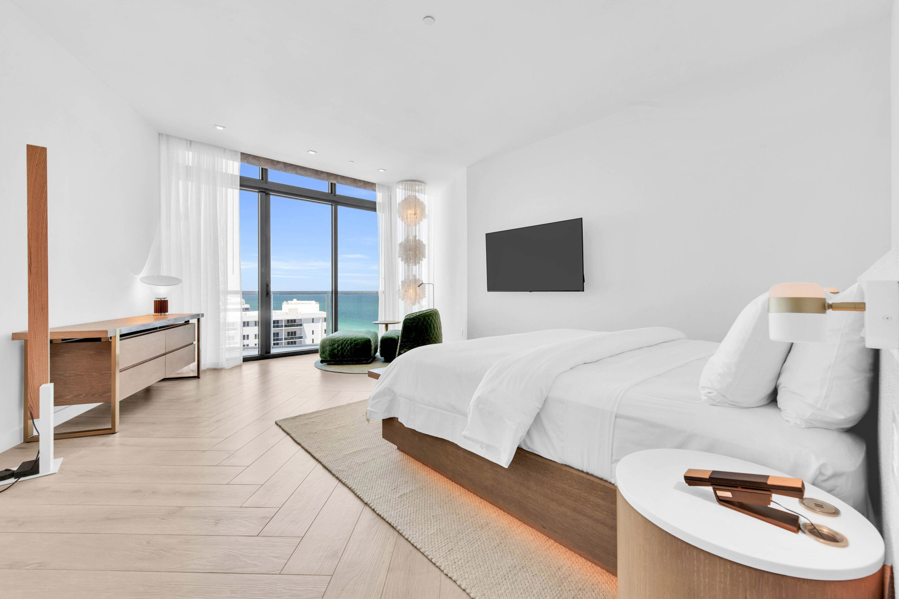 W South Beach Hotel – Miami Beach, FL, USA – Ocean View Penthouse Suite Bedroom