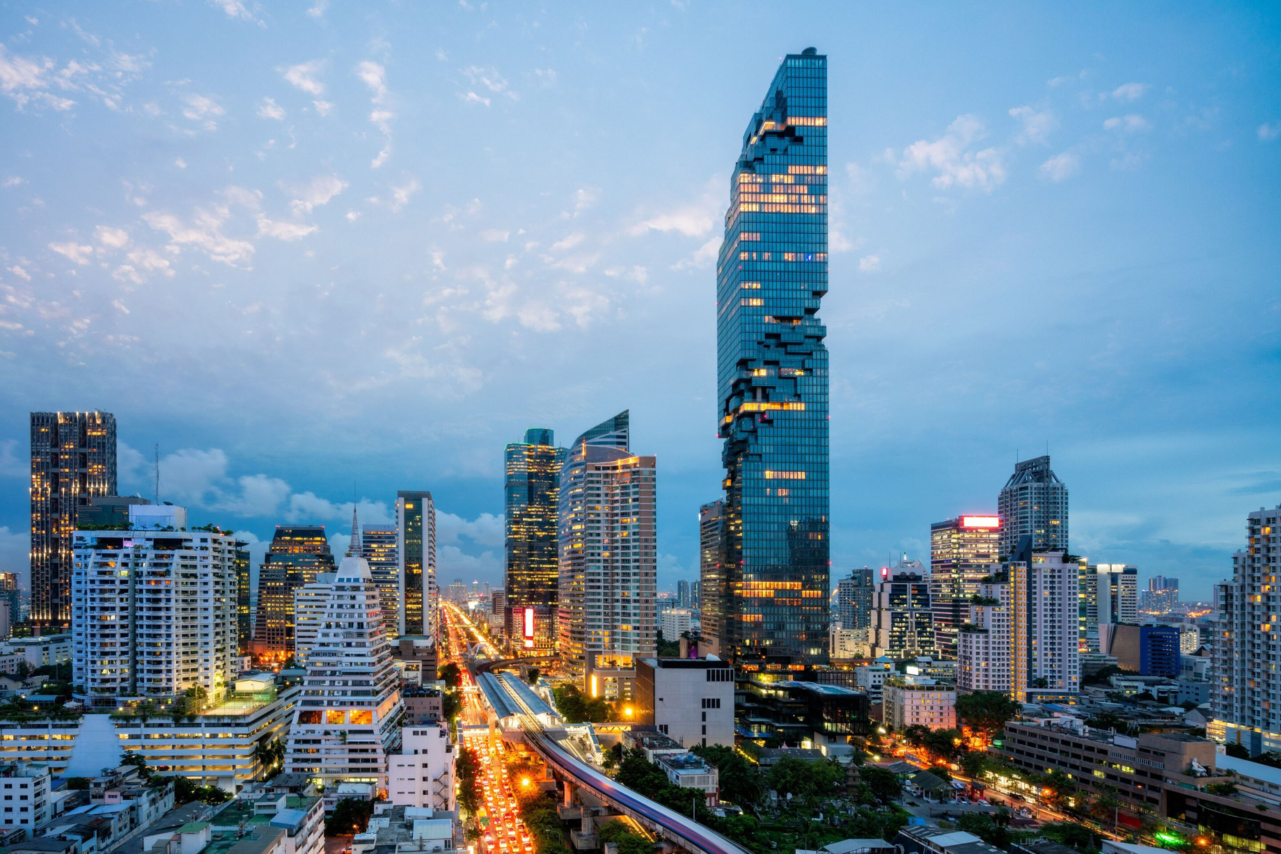 W Bangkok Hotel - Bangkok, Thailand - Mahanakhon Skywalk