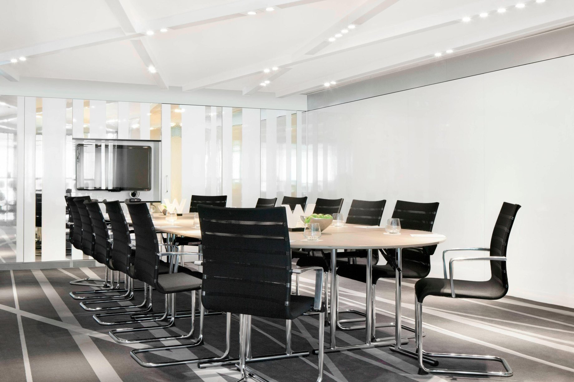 W London Hotel - London, United Kingdom - Studio 1 Boardroom
