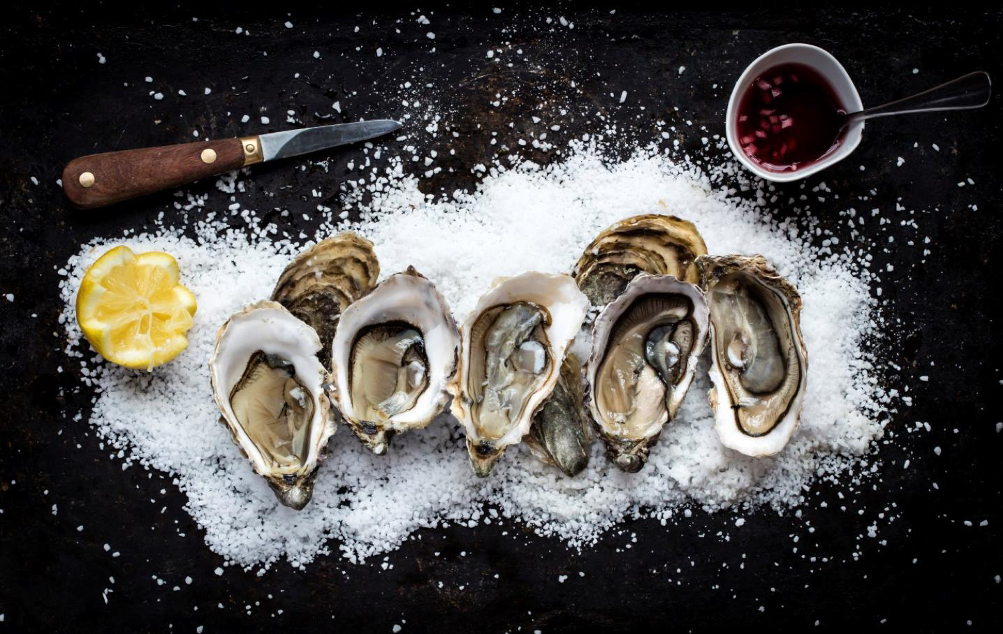 InterContinental Bordeaux Le Grand Hotel - Bordeaux, France - Fresh Oysters