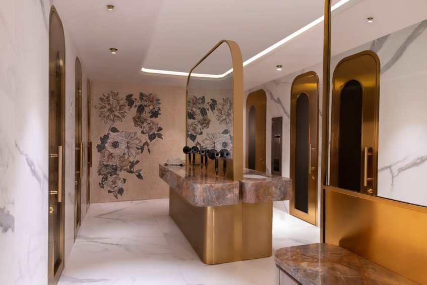 W Doha Hotel - Doha, Qatar - Sisley Paris Spa VIP Ladies Changing Room