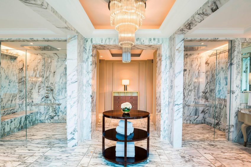 The St. Regis Kuala Lumpur Hotel - Kuala Lumpur, Malaysia - John Jacob Astor Suite Master Bathroom