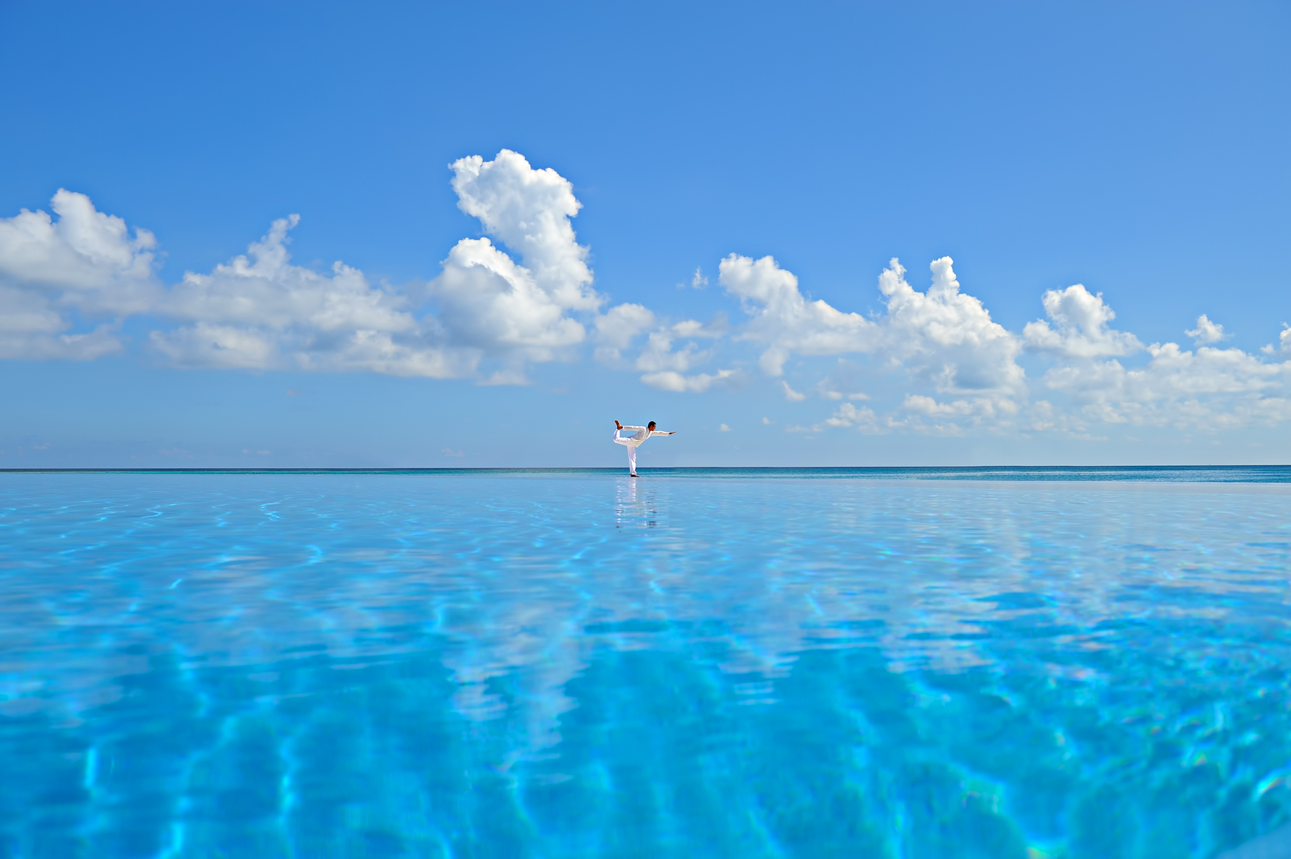 Velassaru Maldives Resort – South Male Atoll, Maldives – Infinity Pool Ocean View