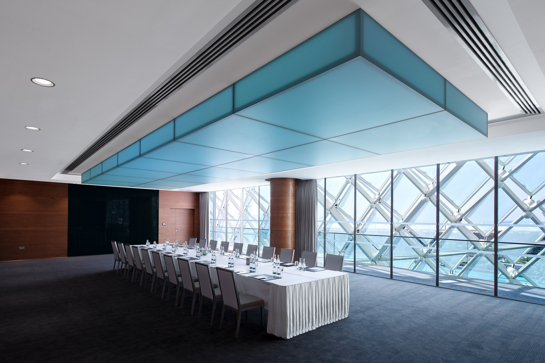 W Abu Dhabi Yas Island Hotel – Abu Dhabi, UAE – Meeting Room