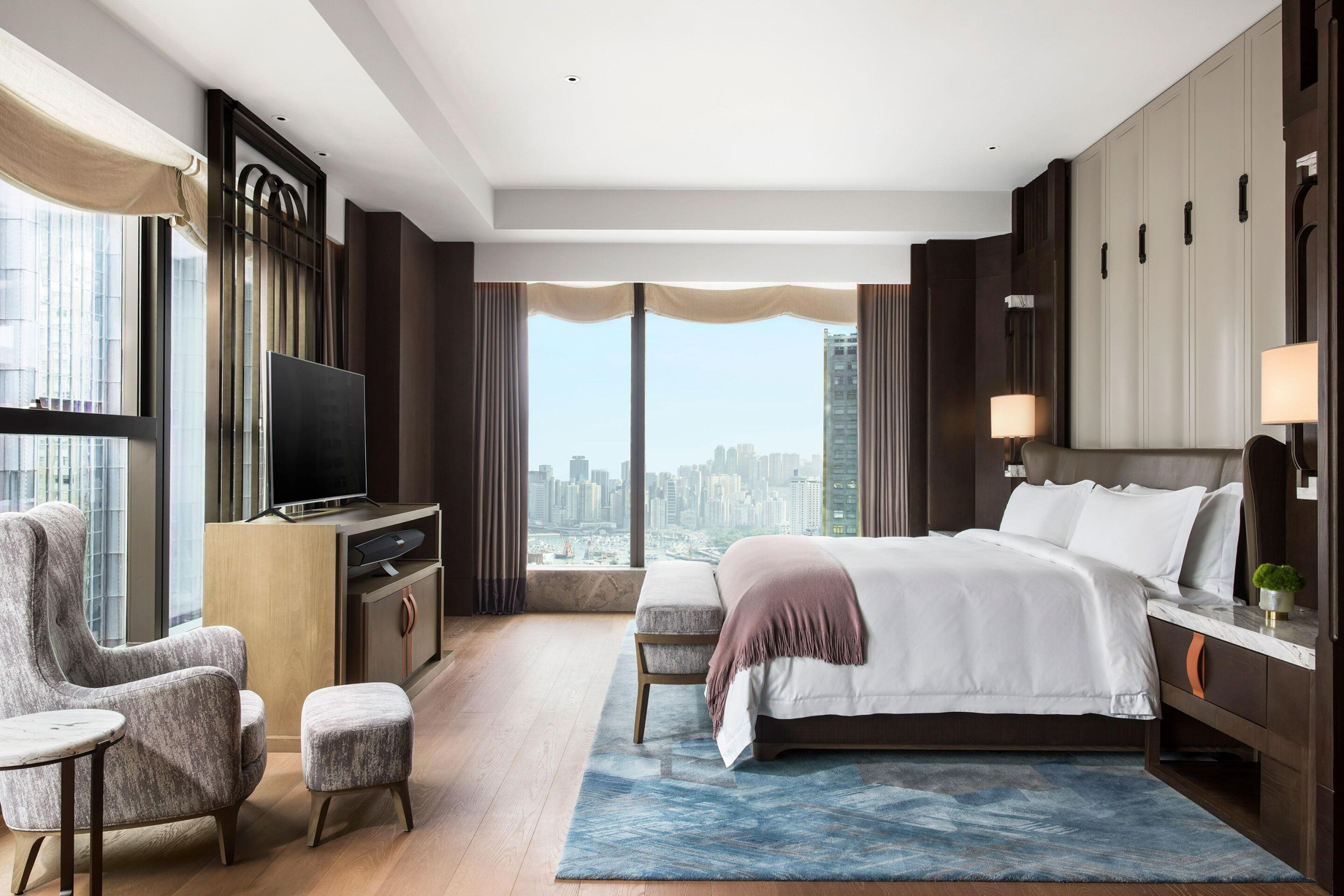 The St. Regis Hong Kong Hotel – Wan Chai, Hong Kong – Presidential Suite Bedroom