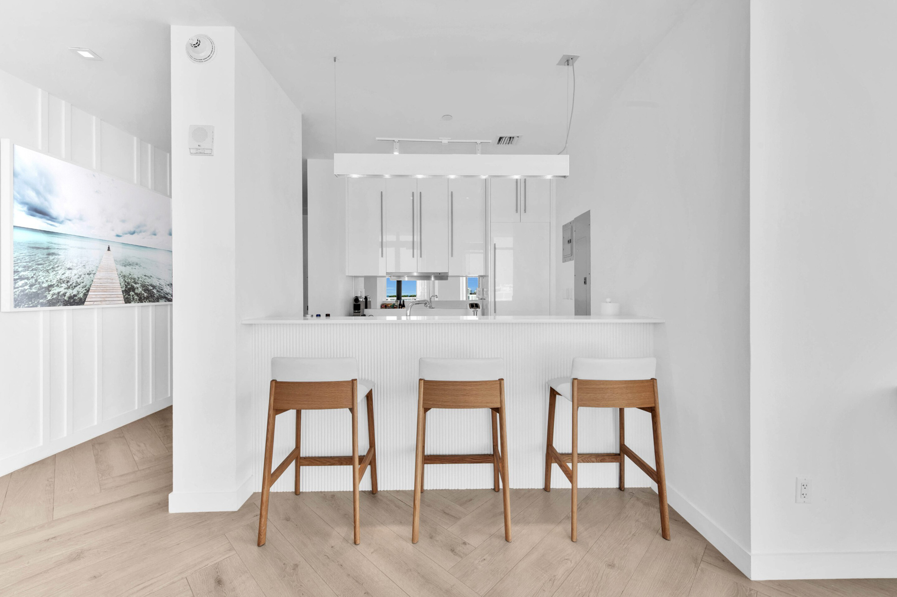 W South Beach Hotel – Miami Beach, FL, USA – Ocean View Penthouse Suite Chairs