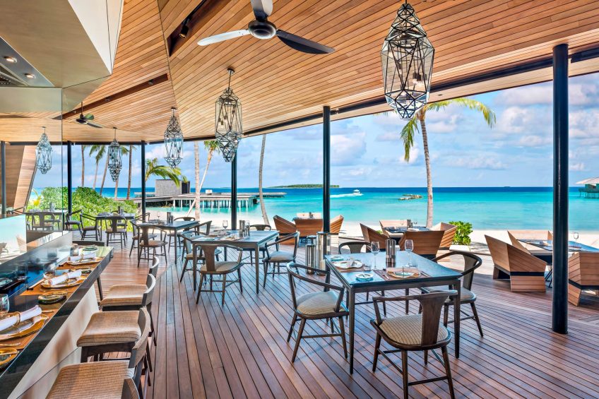 The St. Regis Maldives Vommuli Resort - Dhaalu Atoll, Maldives - Orientale Restaurant Interior