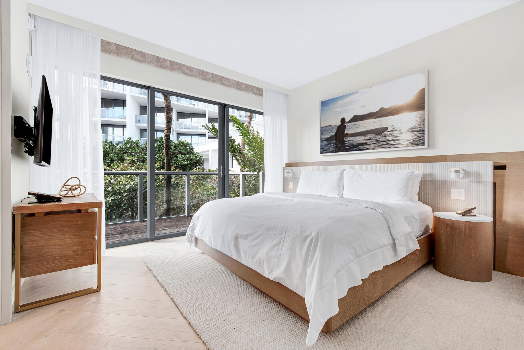 W South Beach Hotel – Miami Beach, FL, USA – Poolside Bungalow 2 Bedroom Suite