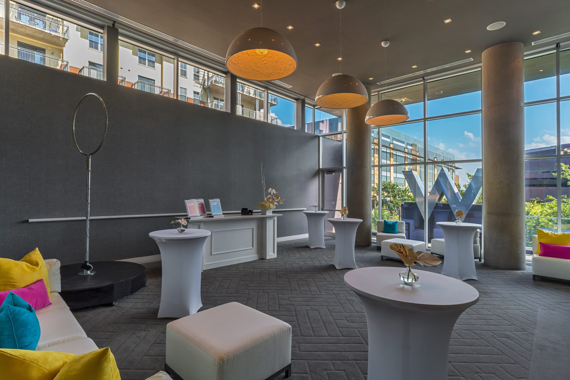 W Austin Hotel – Austin, TX, USA – Social Room