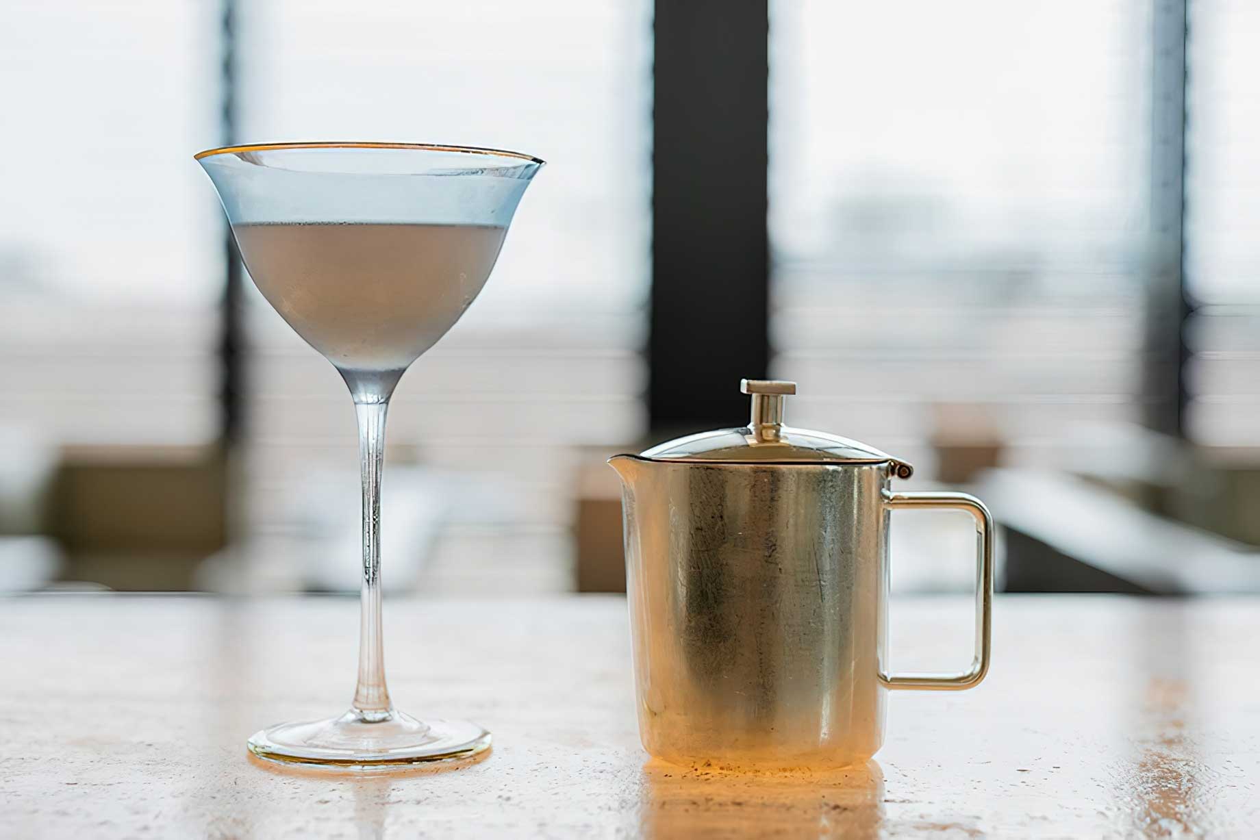 098 – Armani Hotel Milano – Milan, Italy – Refreshing Drinks