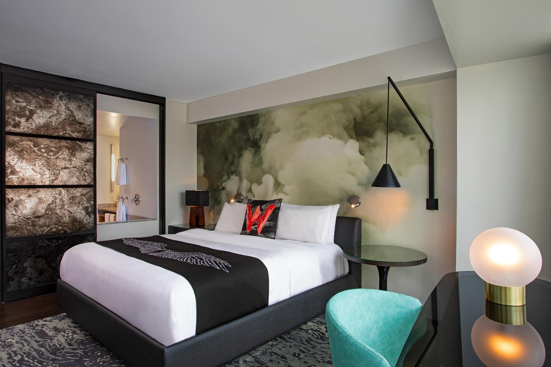 W Boston Hotel – Boston, MA, USA – WOW Suite King Bedroom
