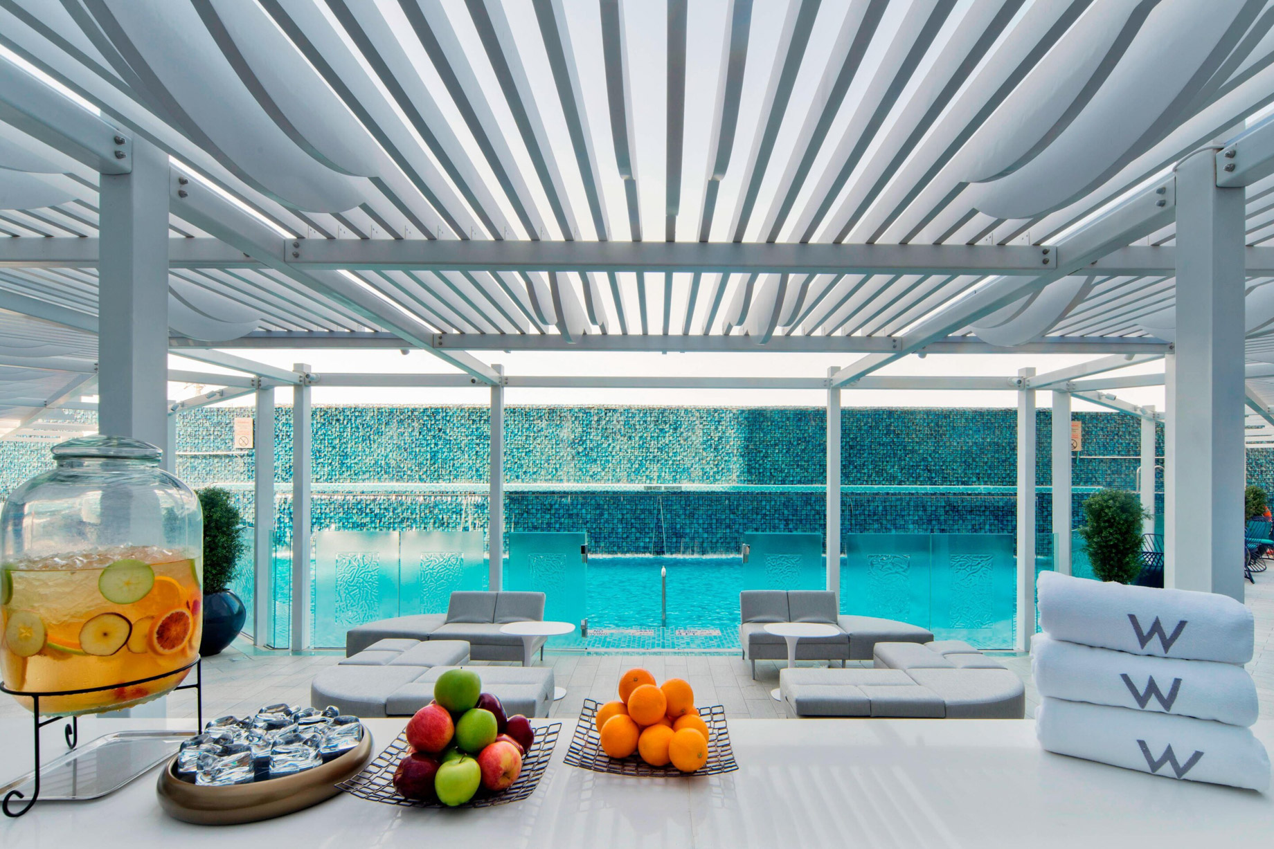 W Doha Hotel – Doha, Qatar – WET Deck Pool Lounge