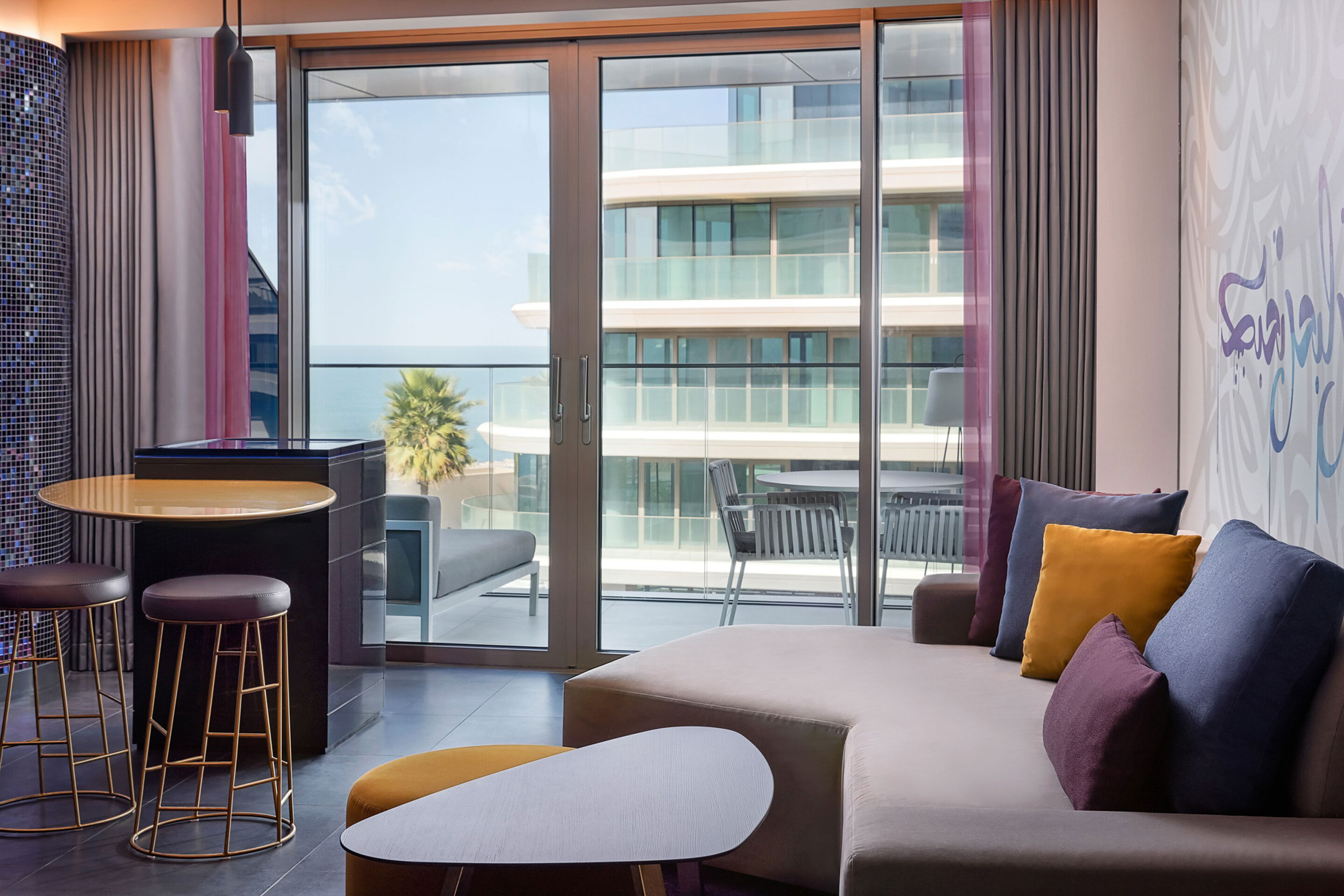 W Dubai The Palm Resort – Dubai, UAE – Wonderful Guest Room Mix Bar
