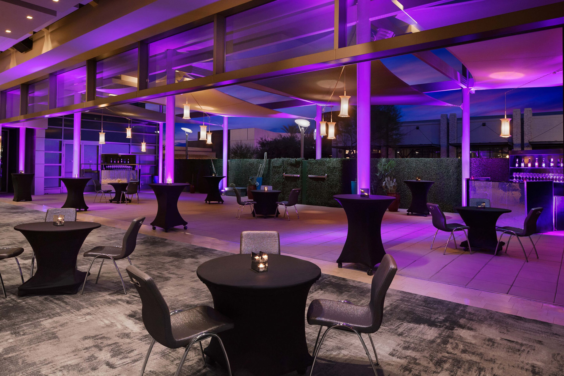 W Scottsdale Hotel - Scottsdale, AZ, USA - Social Mingle