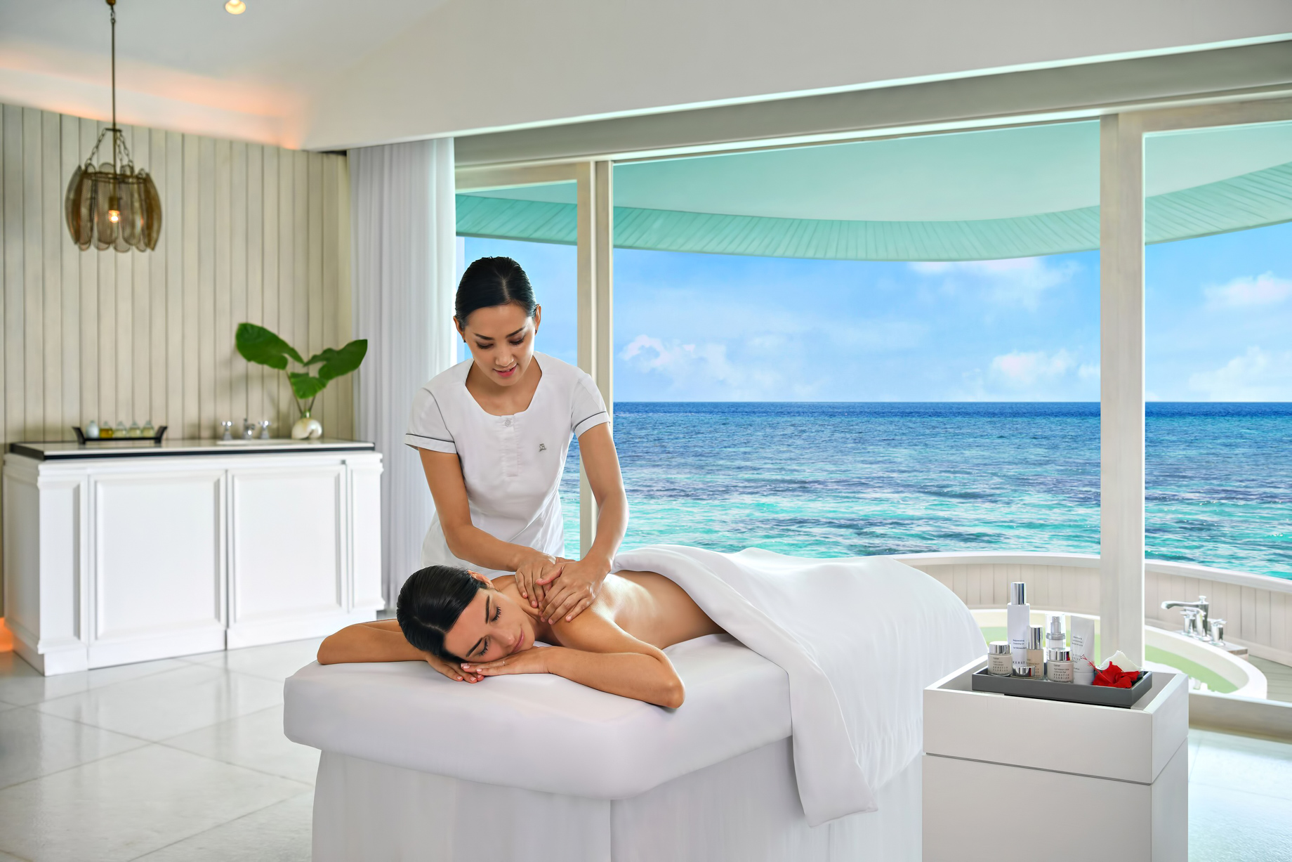 The St. Regis Maldives Vommuli Resort – Dhaalu Atoll, Maldives – Iridium Spa