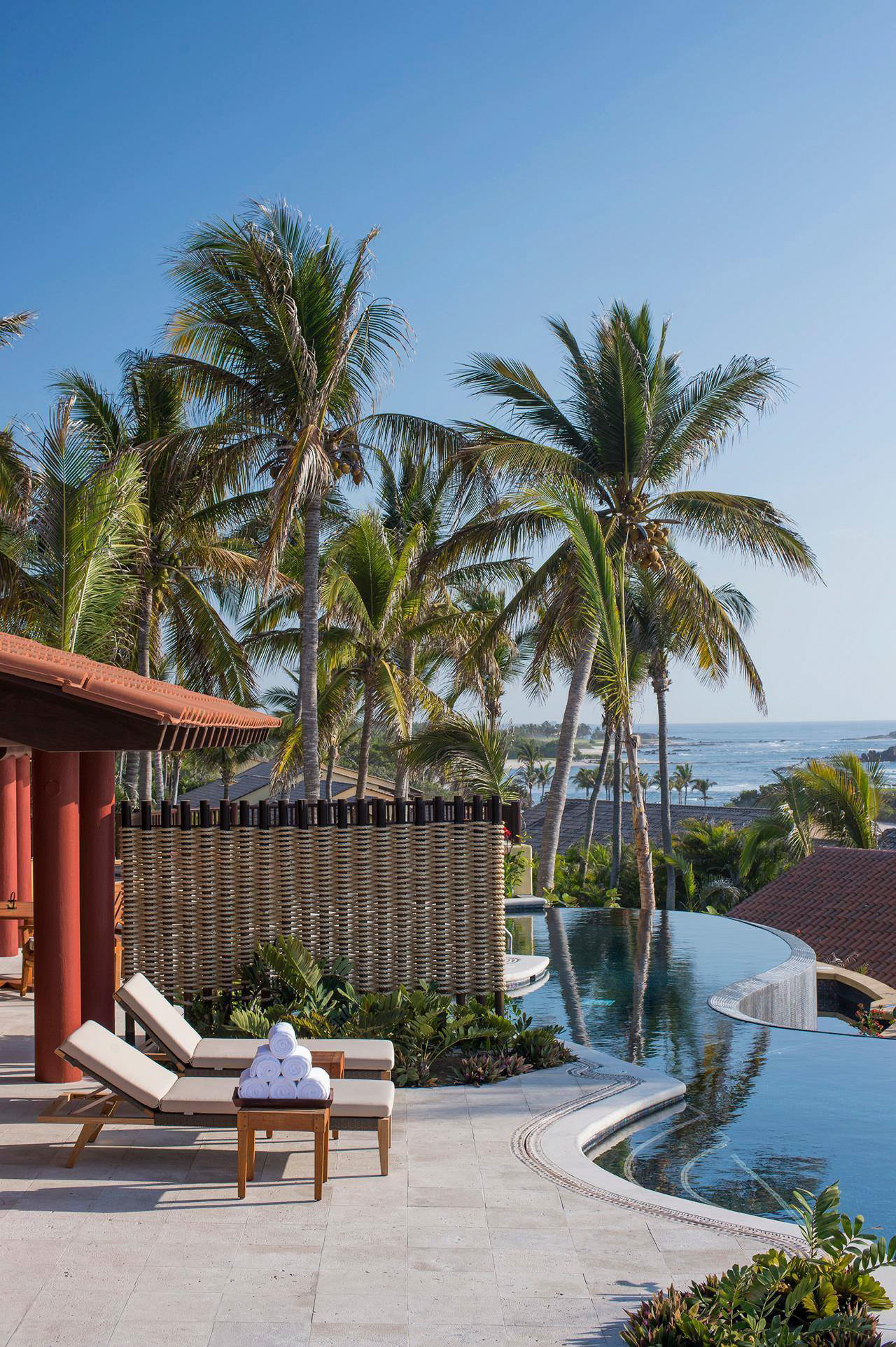 Four Seasons Resort Punta Mita – Nayarit, Mexico – Luna Ocean Villa Deck Chairs