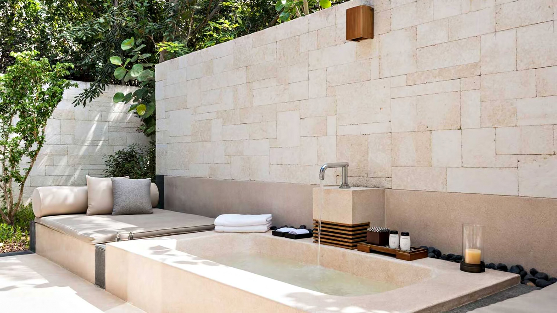 Amanyara Resort – Providenciales, Turks and Caicos Islands – 6 Bedroom Amanyara Villa Private Exterior Tub