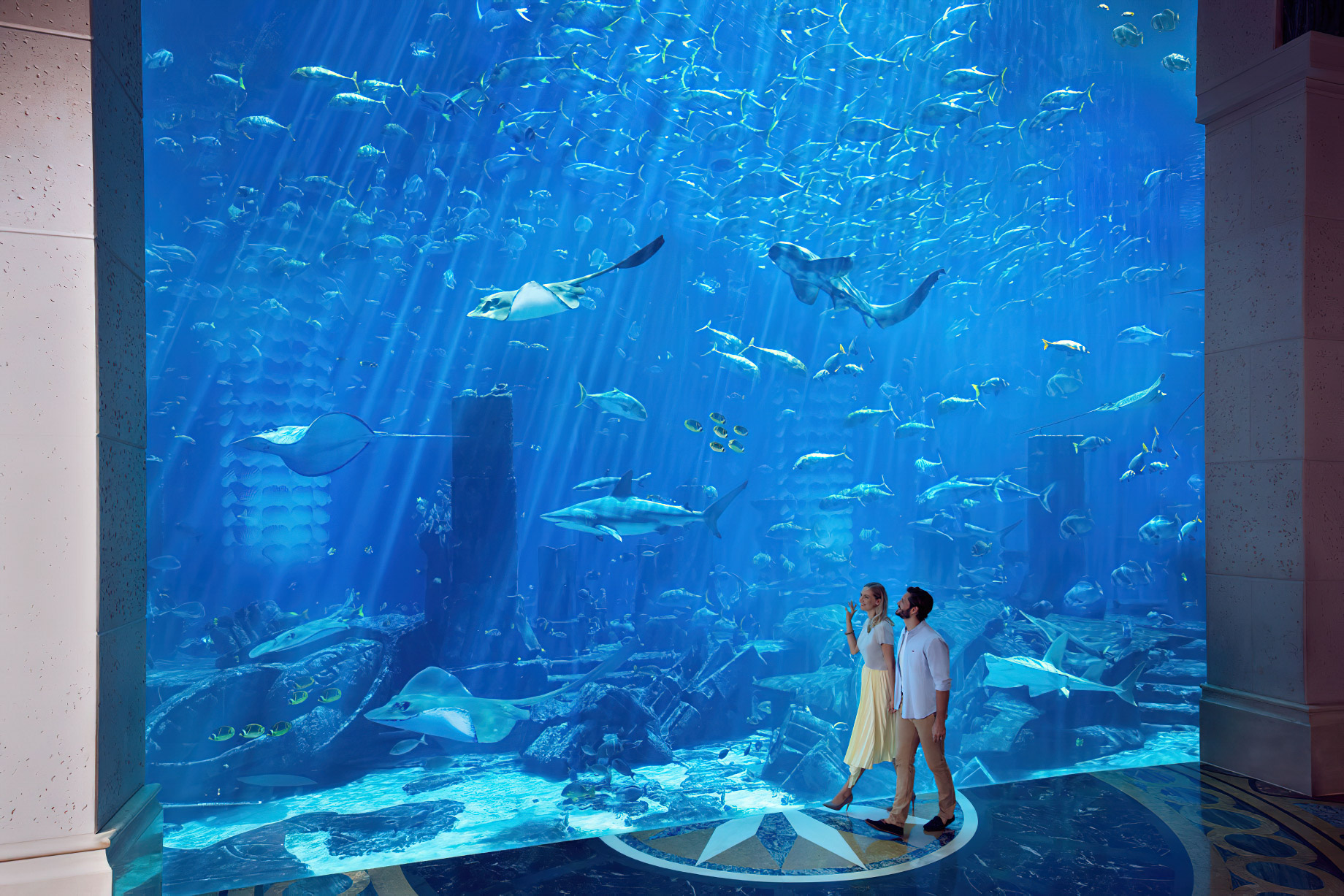 Atlantis The Palm Resort – Crescent Rd, Dubai, UAE – Underwater Aquarium View Glass Wall