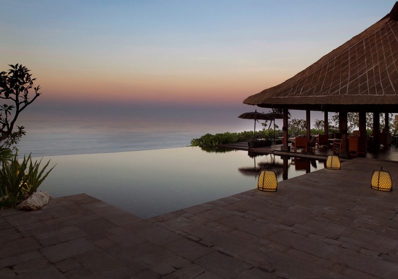 Bvlgari Resort Bali - Uluwatu, Bali, Indonesia - Bvlgari Bar Ocean View Sunset