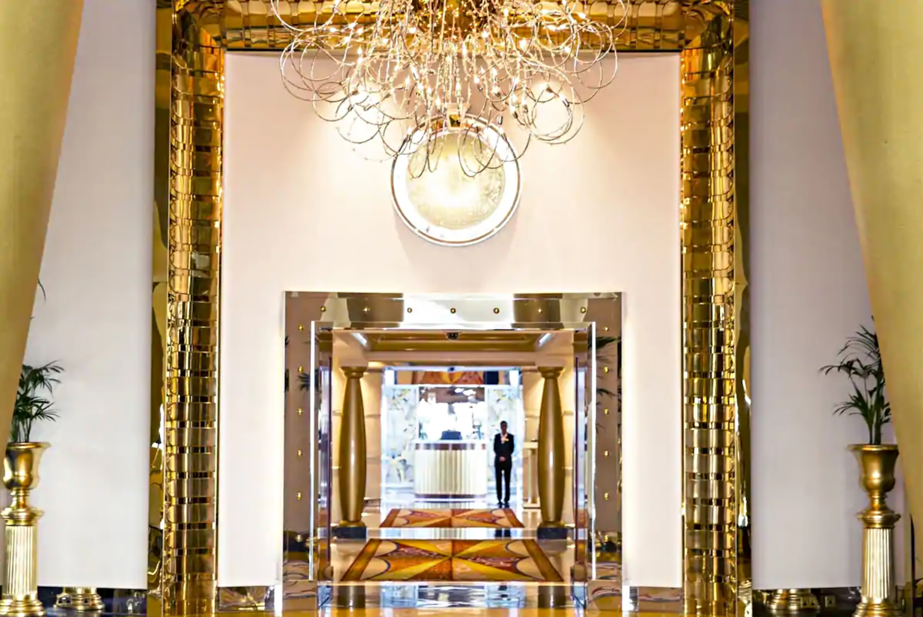 Burj Al Arab Jumeirah Hotel – Dubai, UAE – Entrance