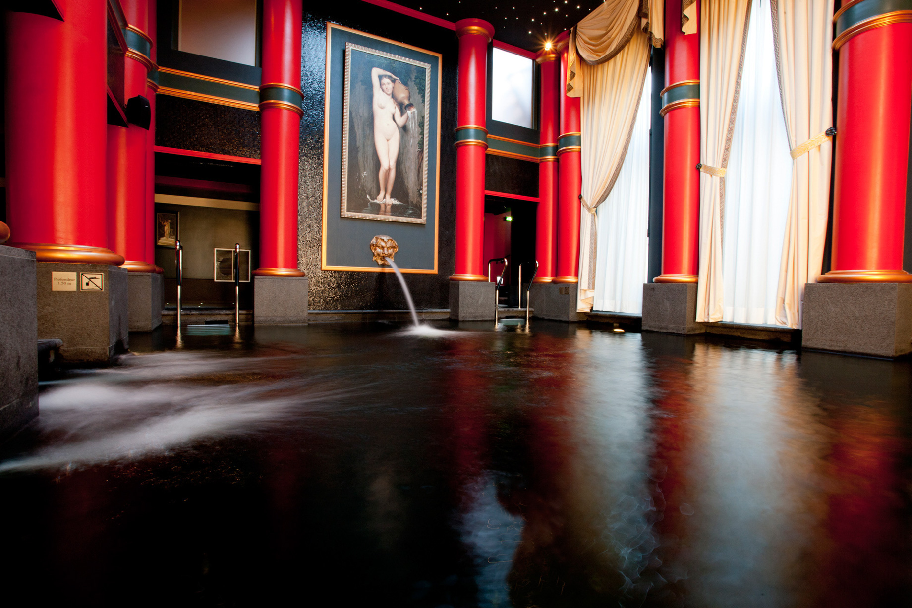 InterContinental Bordeaux Le Grand Hotel – Bordeaux, France – Spa Guerlain Relaxation Pool