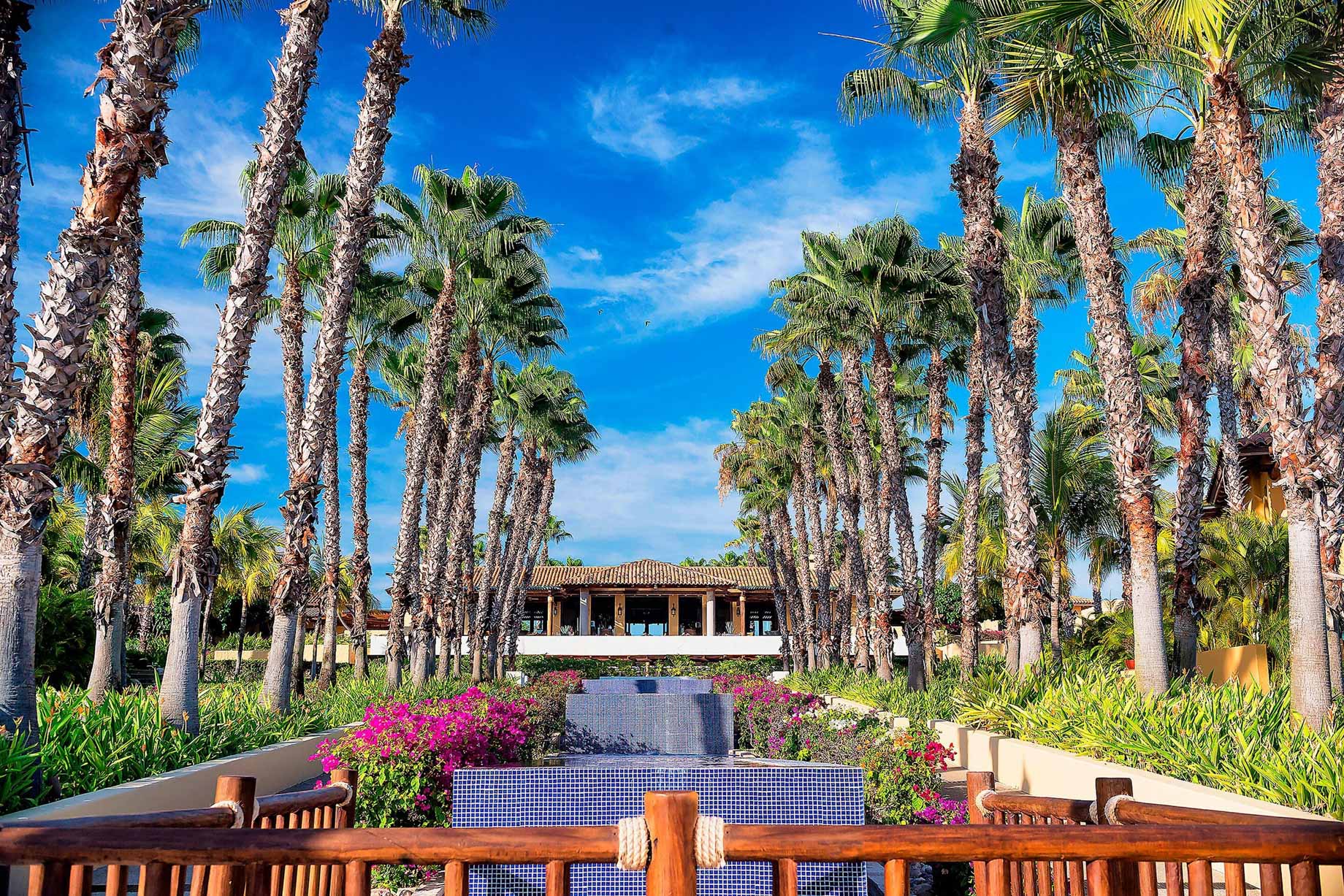 The St. Regis Punta Mita Resort – Nayarit, Mexico – Altamira Reflecting Pool