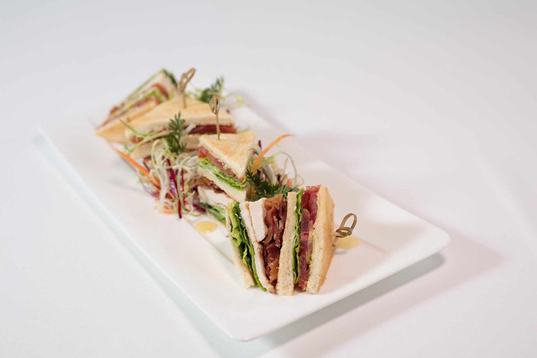 The St. Regis Bora Bora Resort - Bora Bora, French Polynesia - Aparima Bar Lunch