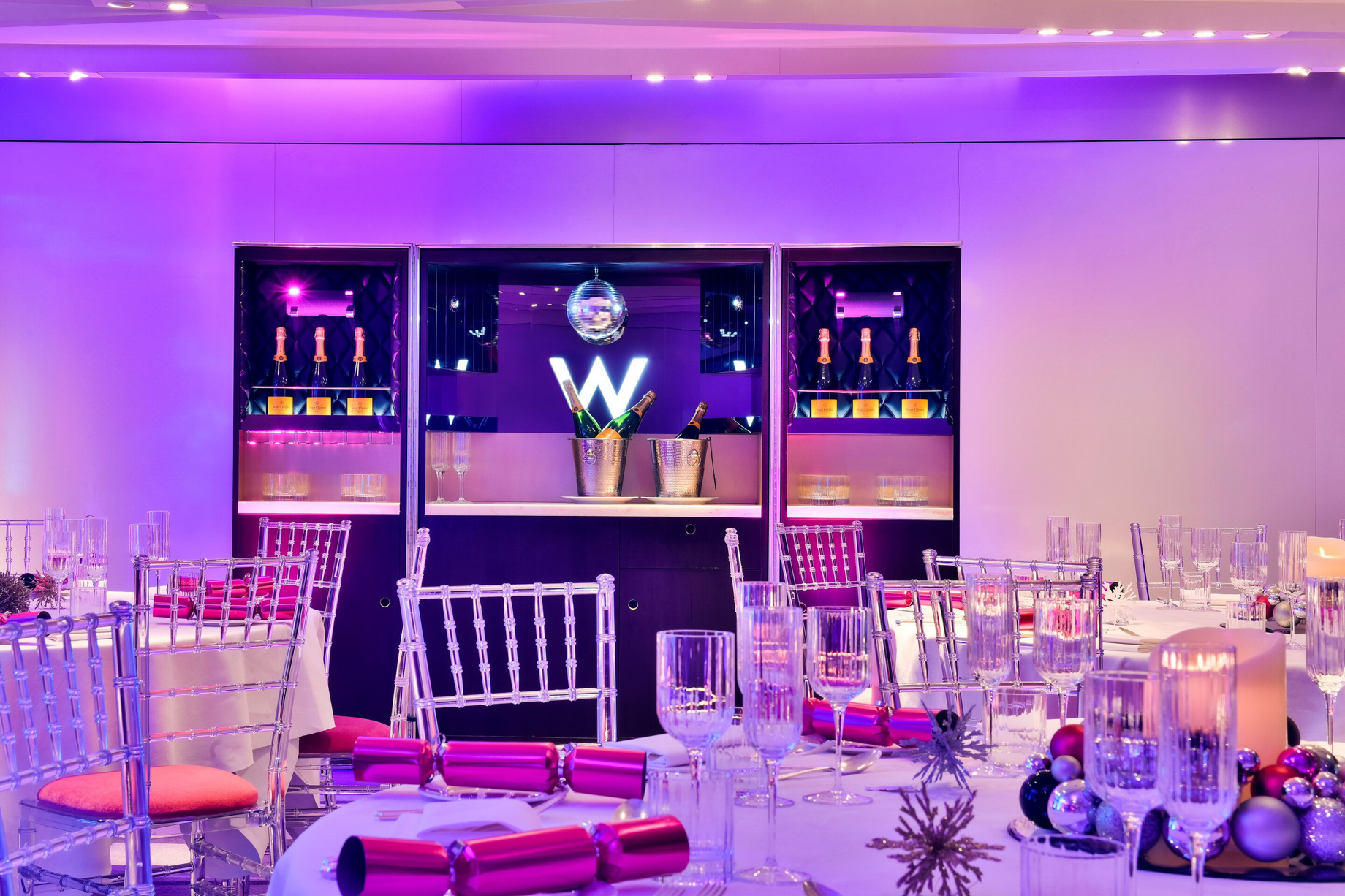 W London Hotel - London, United Kingdom - Studios Festive Dinner